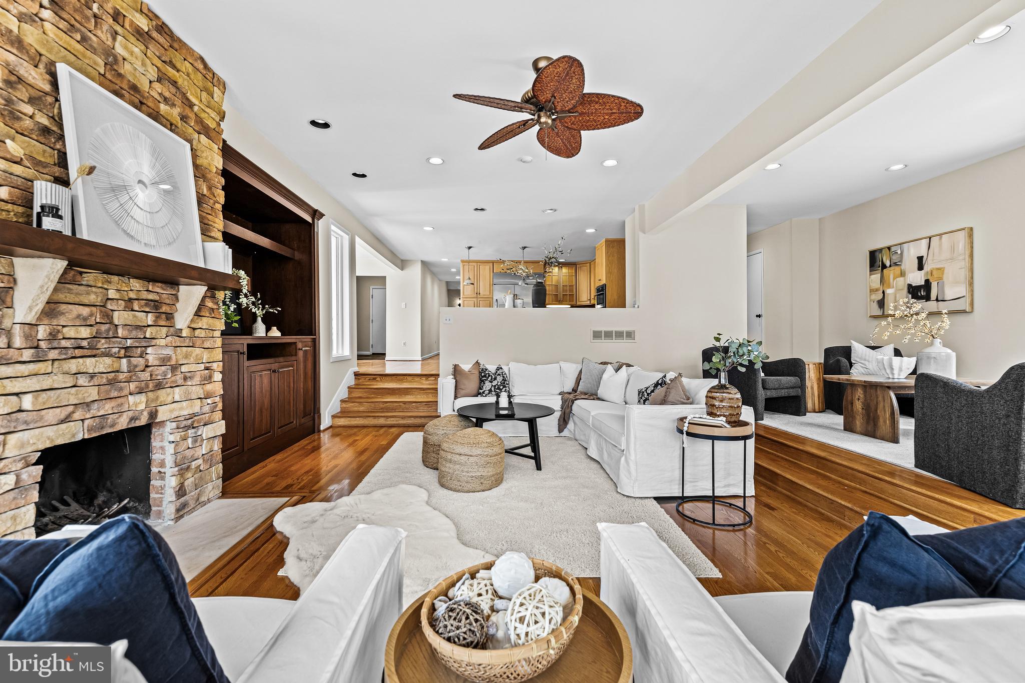 WOODSYDE HEIGHTS - Residential