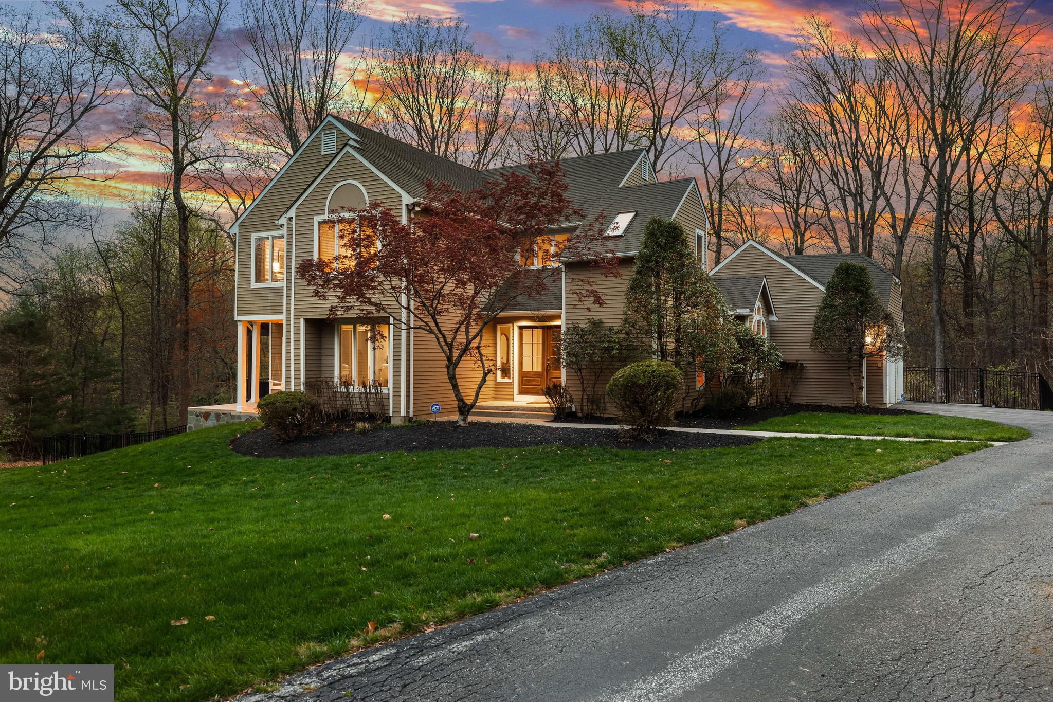 WOODSYDE HEIGHTS - Residential