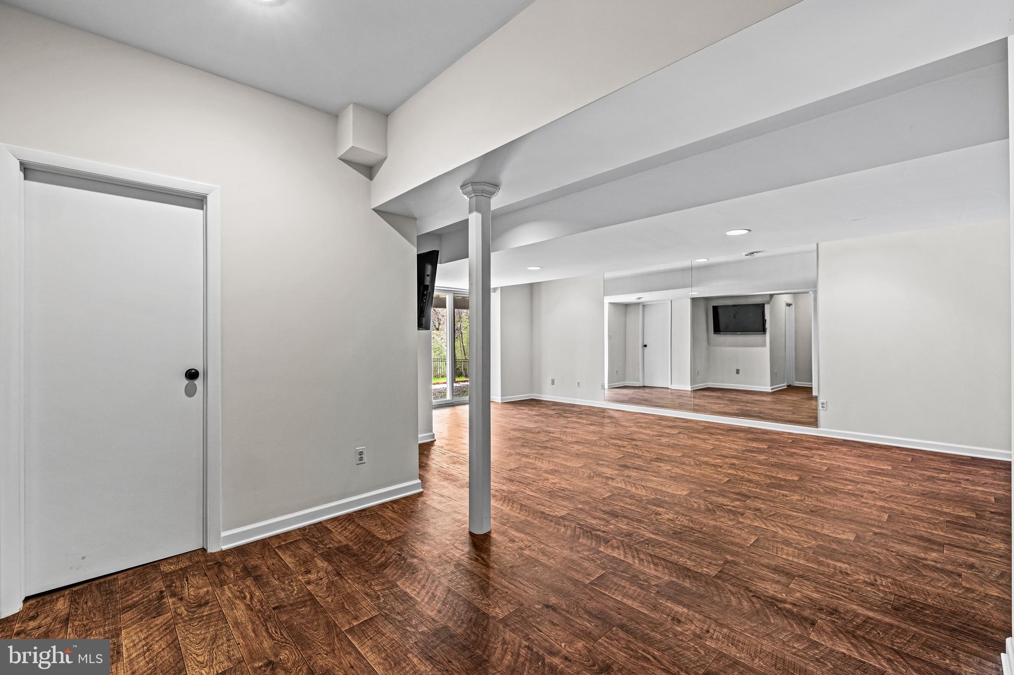 WOODSYDE HEIGHTS - Residential