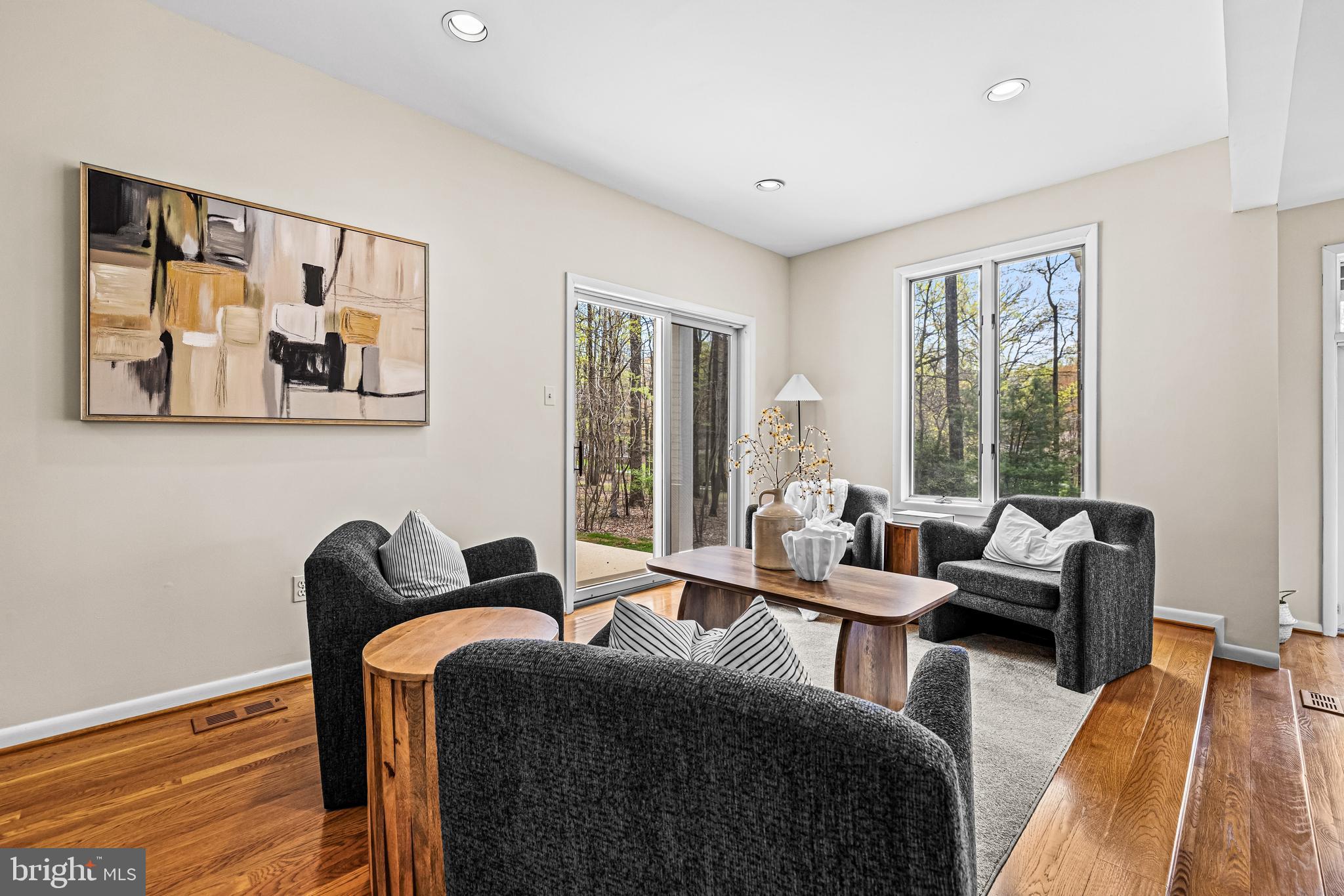 WOODSYDE HEIGHTS - Residential