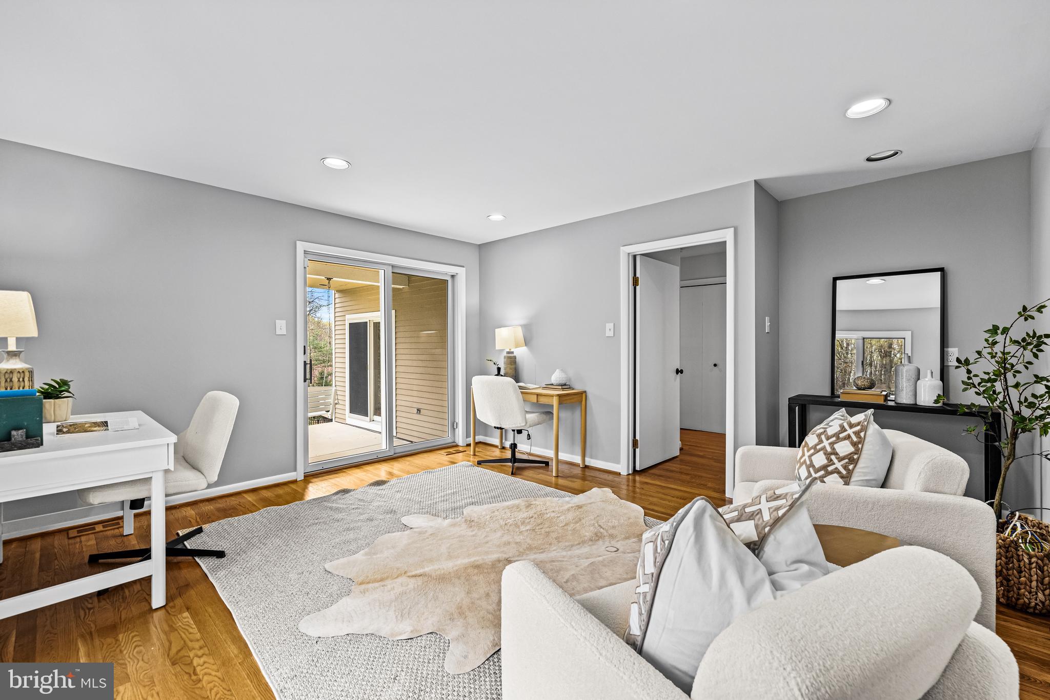 WOODSYDE HEIGHTS - Residential