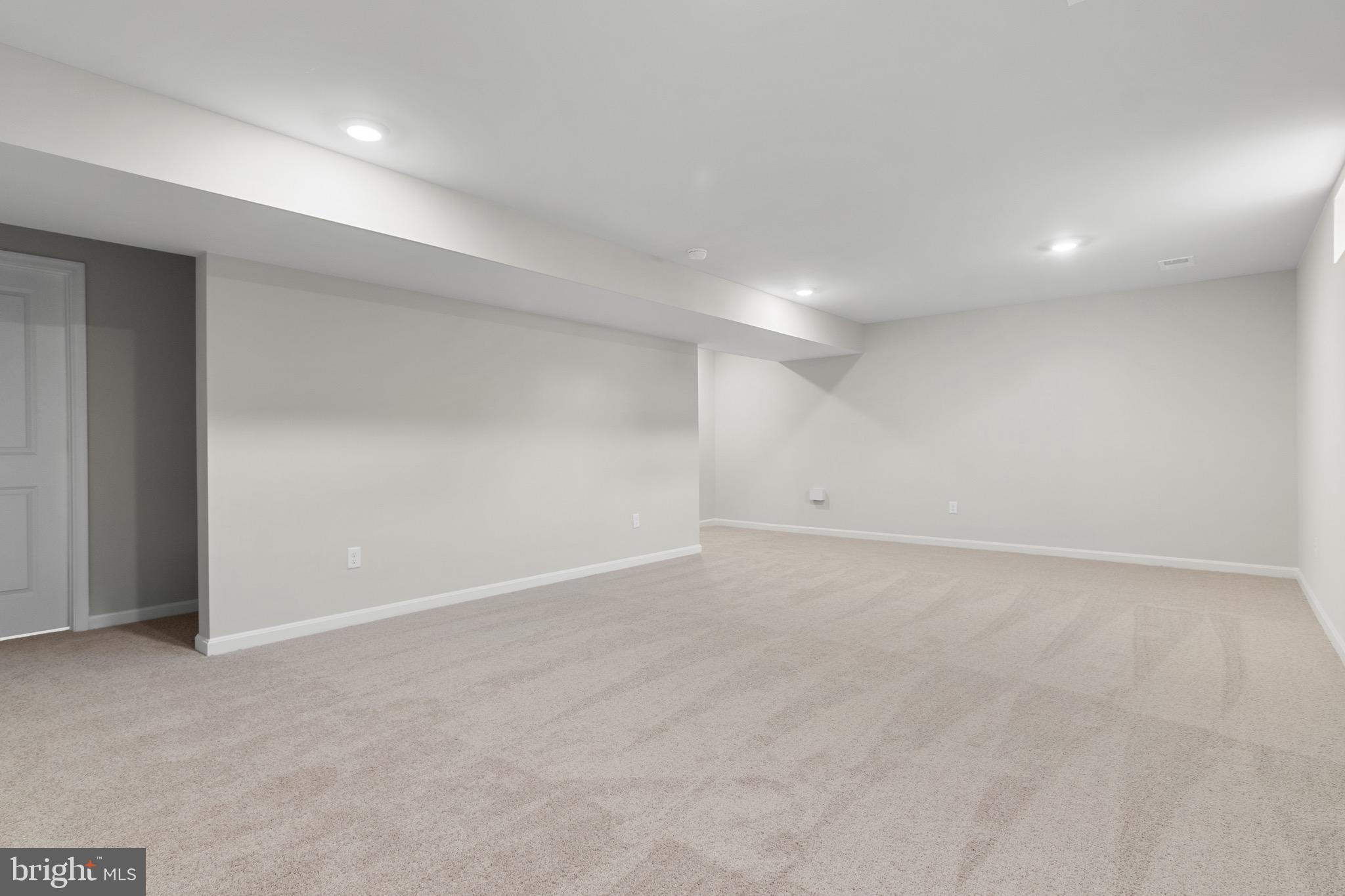 WILDERNESS SHORES - Residential