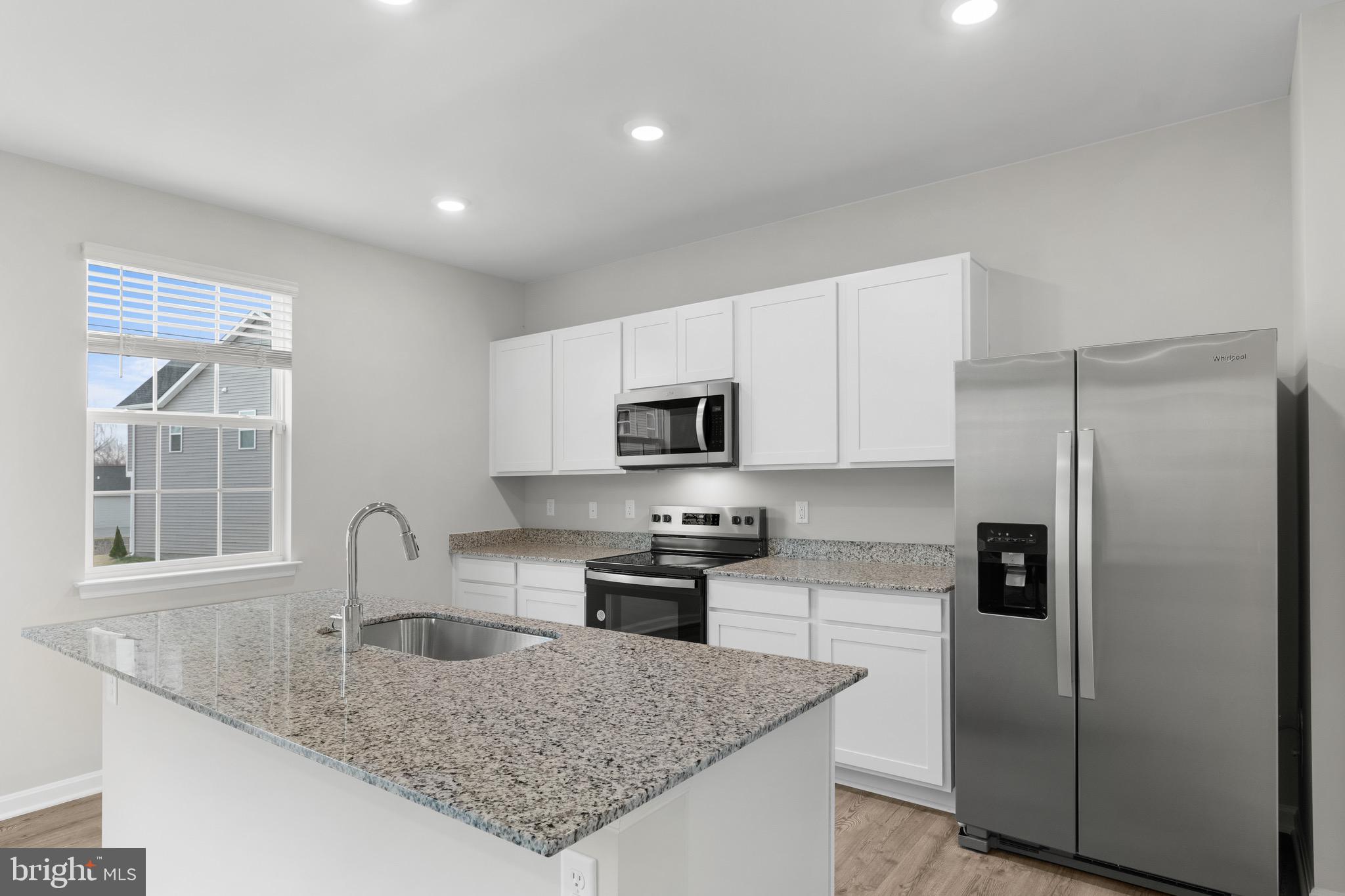 WILDERNESS SHORES - Residential