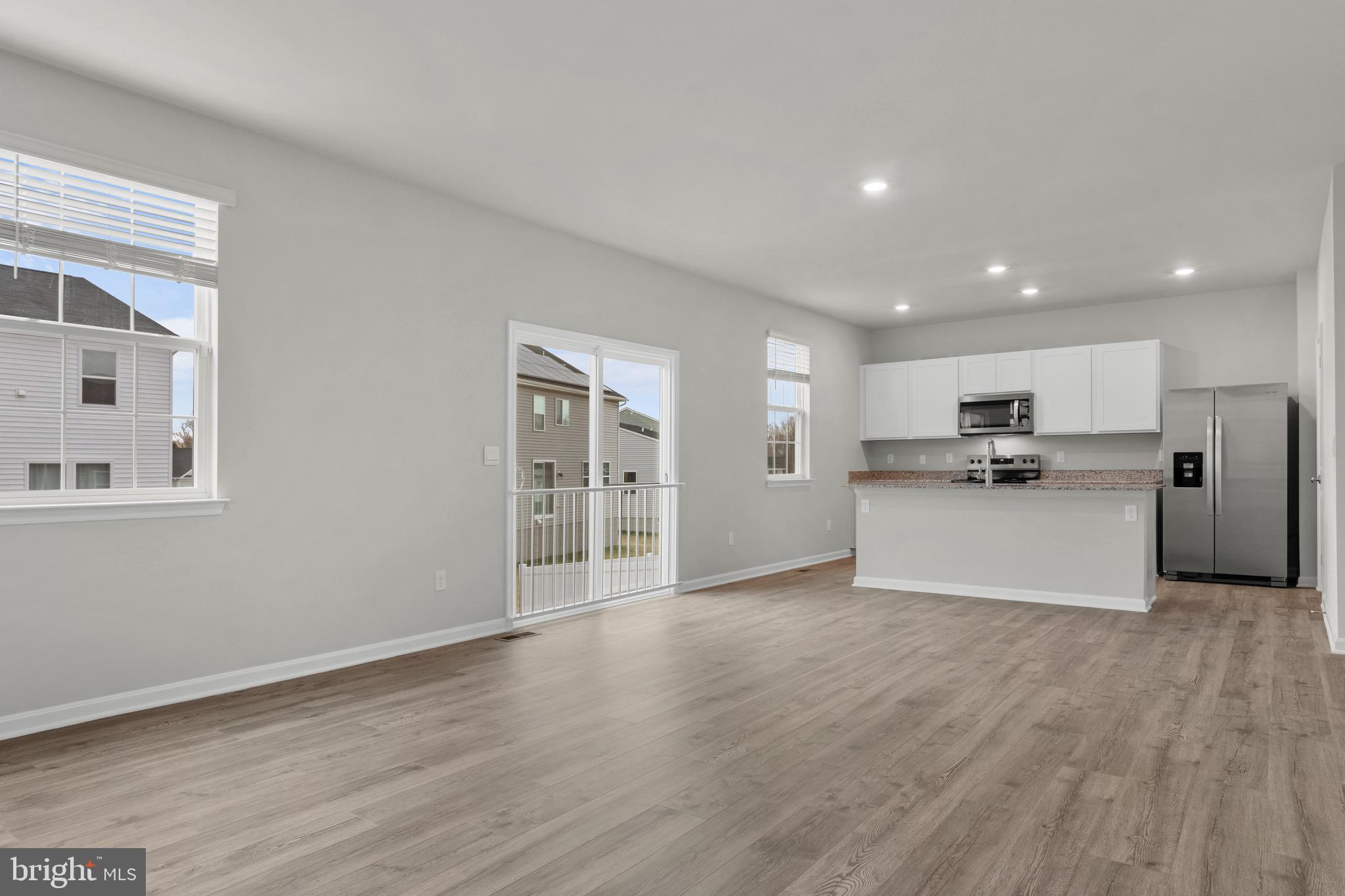 WILDERNESS SHORES - Residential