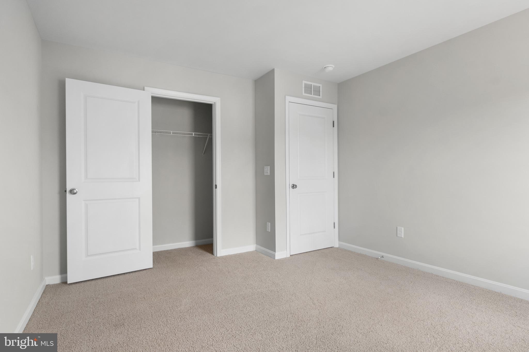 WILDERNESS SHORES - Residential