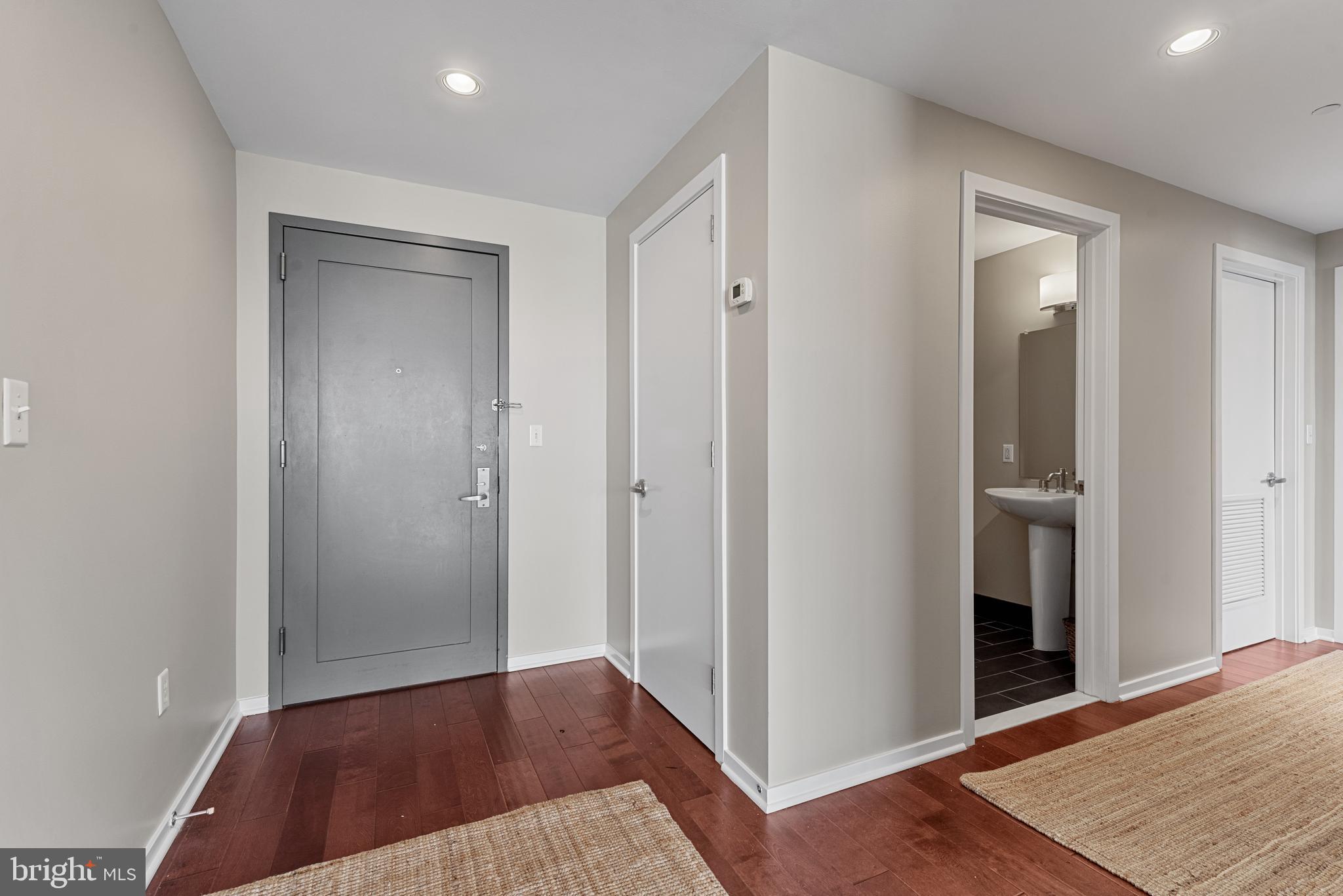 LOCUST POINT - Residential Lease