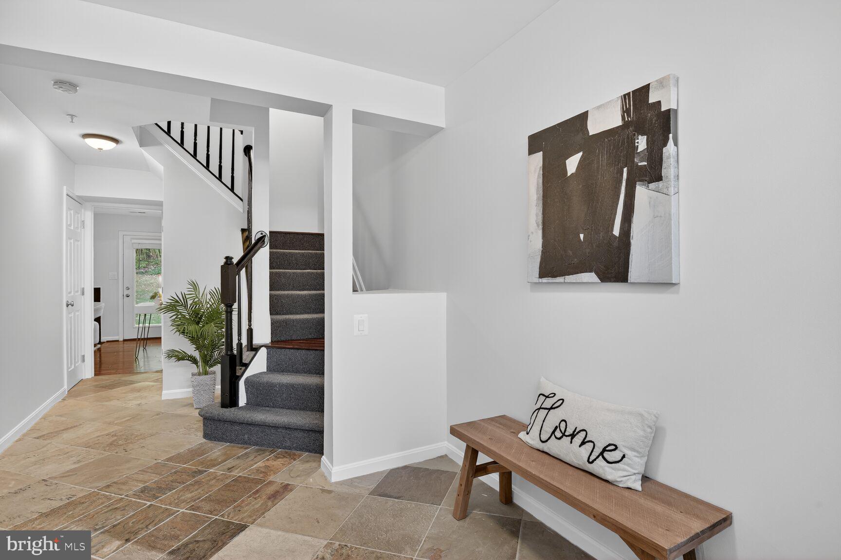 WHITLEY PARK CONDOMINIUM - Residential