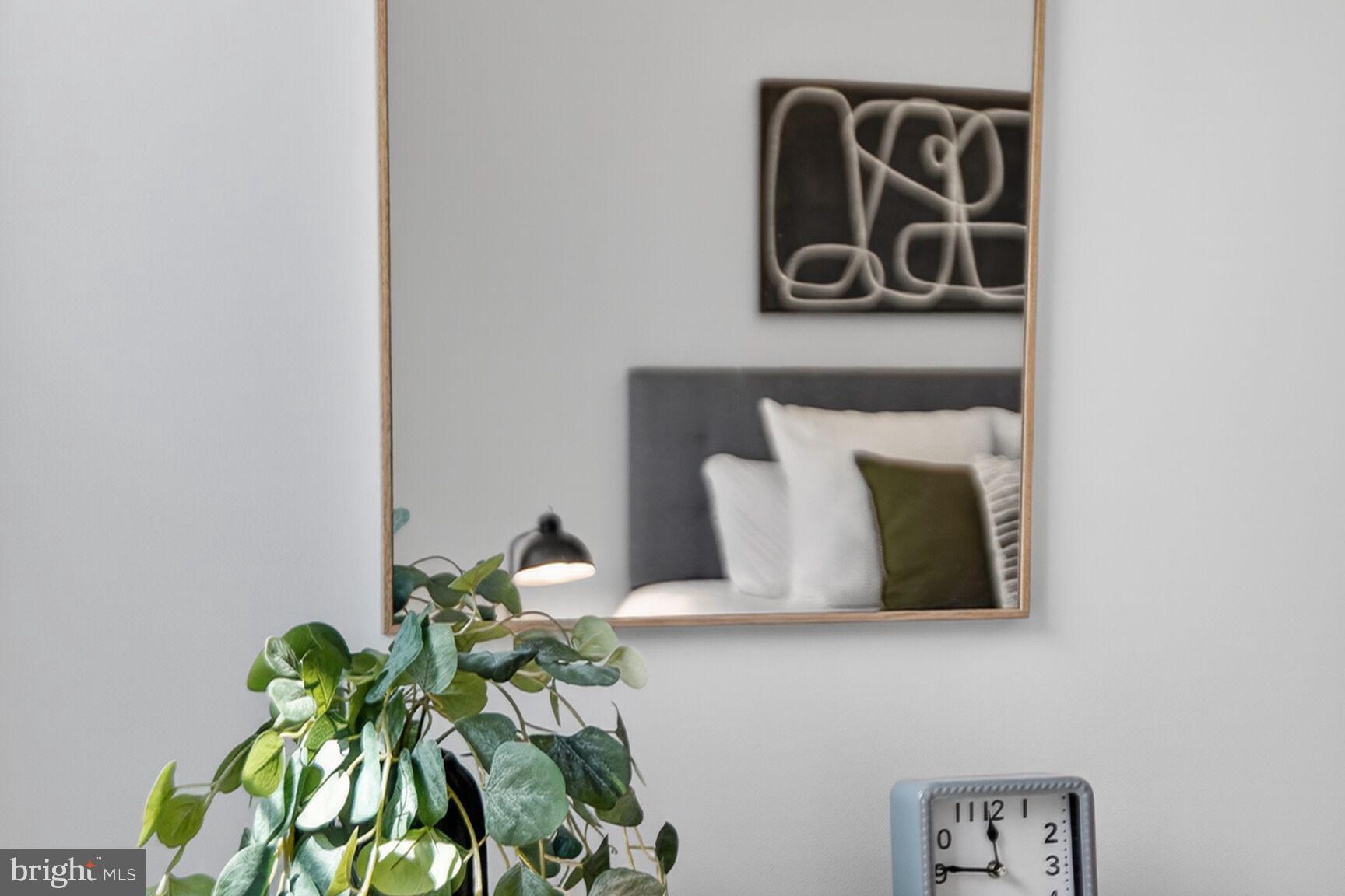 WHITLEY PARK CONDOMINIUM - Residential