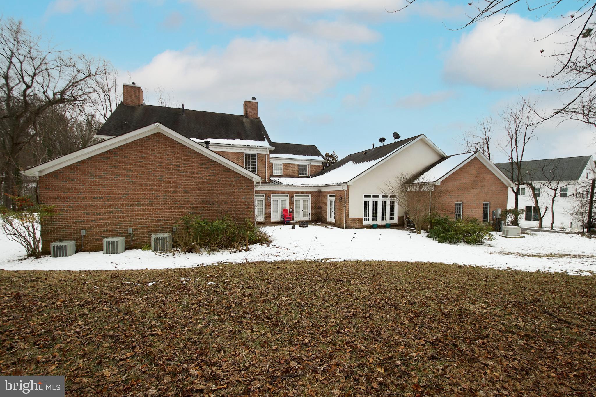 CAVES VALLEY - Residential