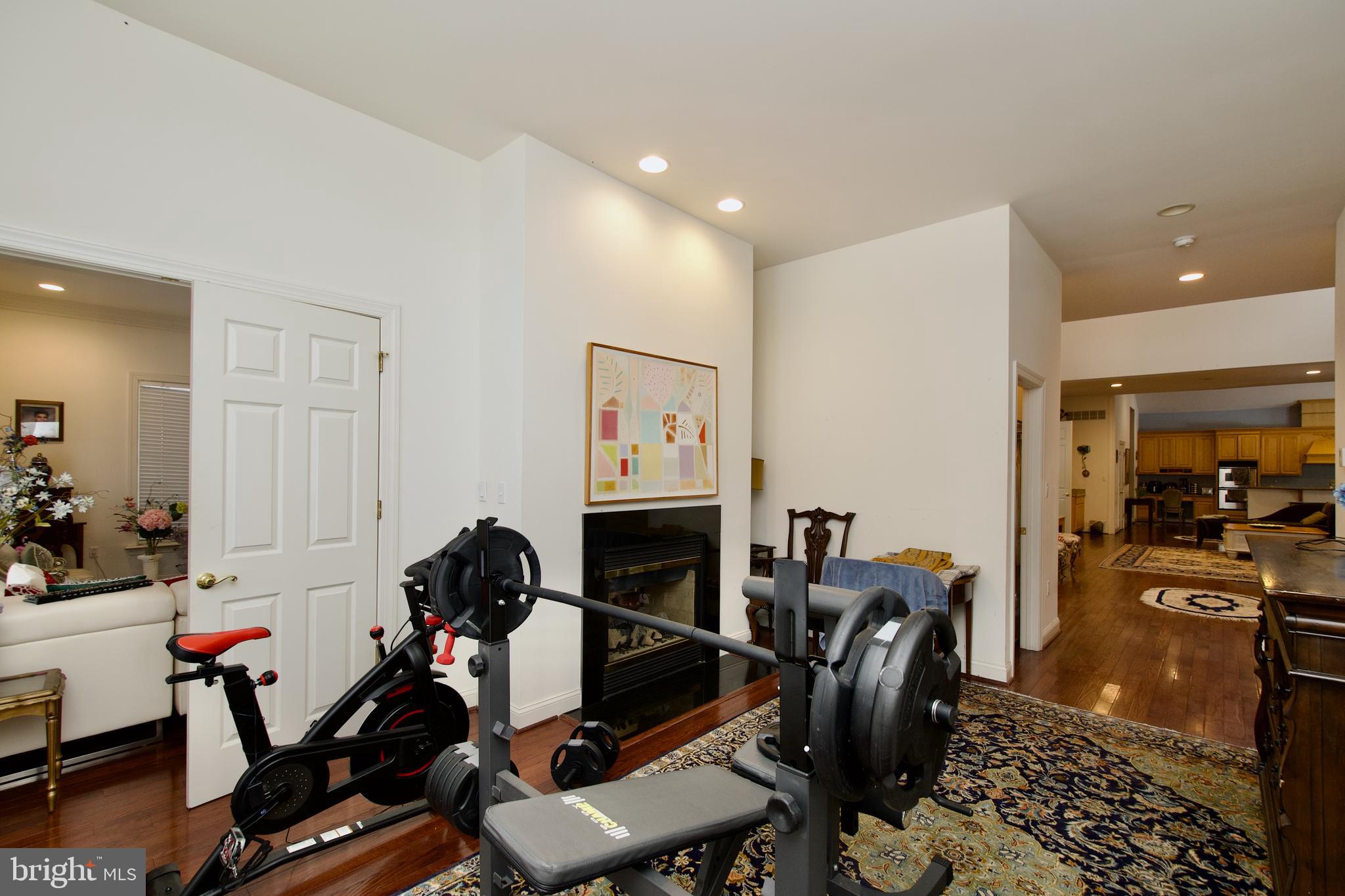 CAVES VALLEY - Residential