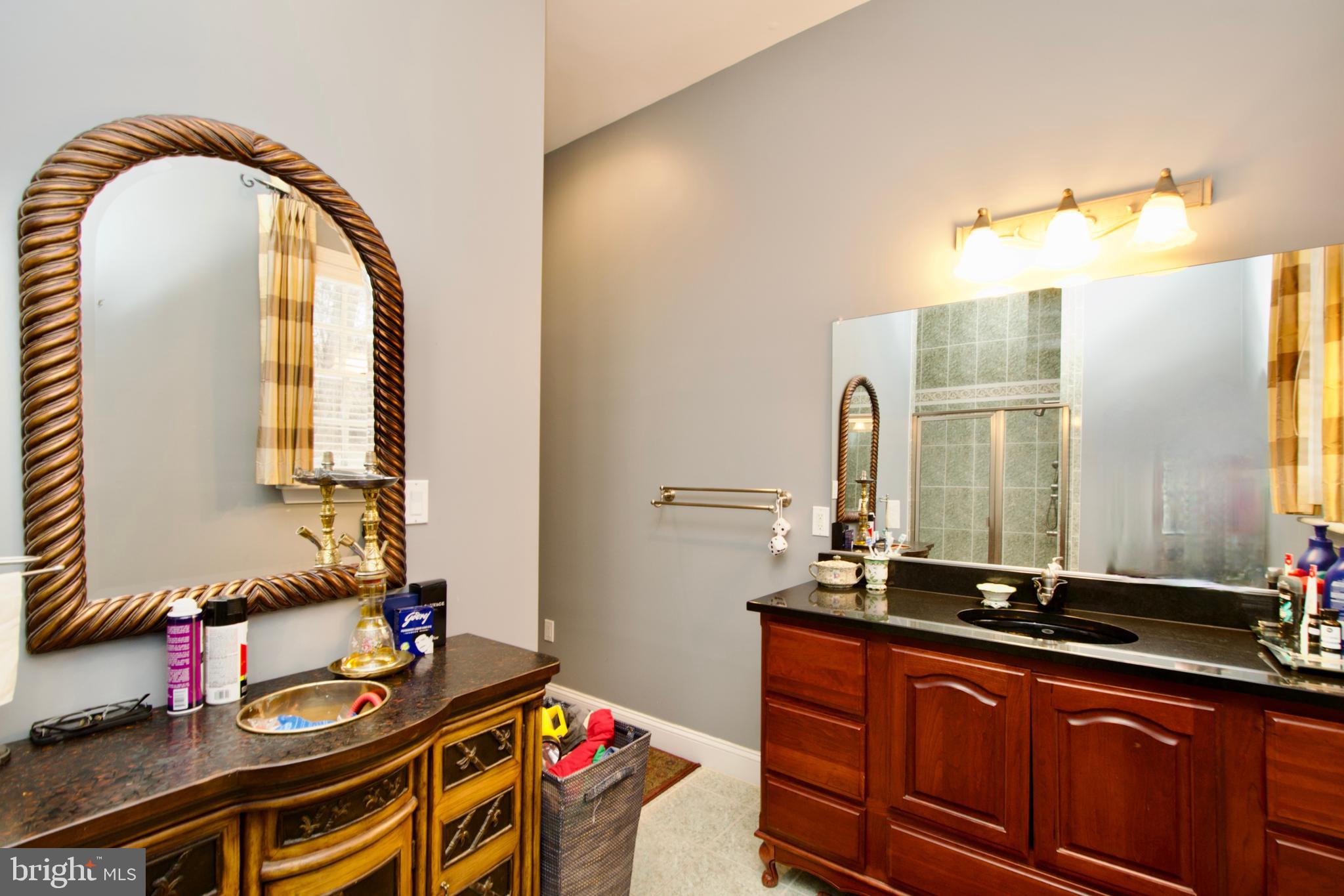 CAVES VALLEY - Residential