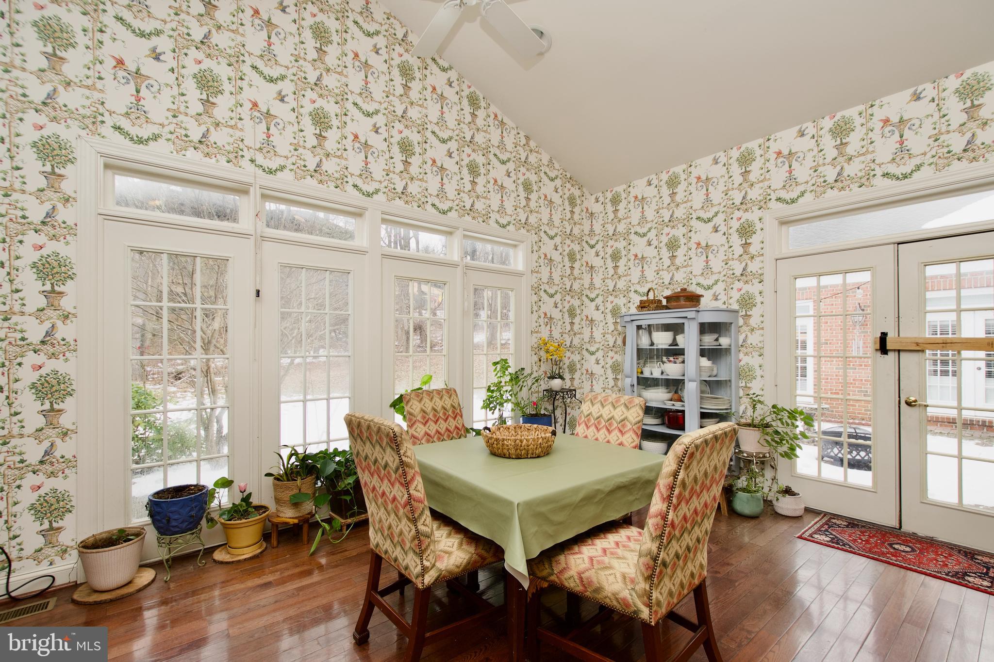 CAVES VALLEY - Residential