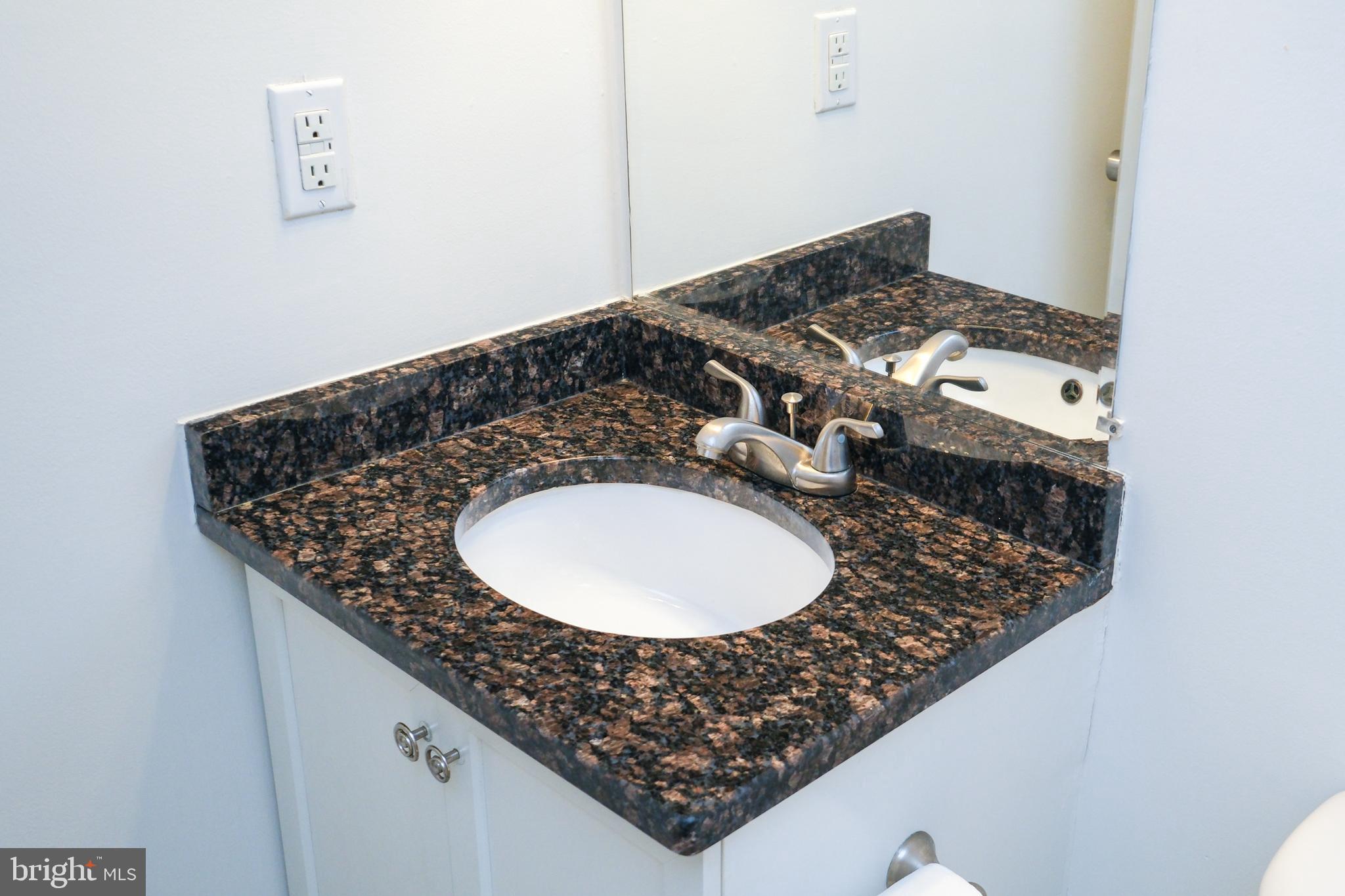 SHANNON STATION - Residential