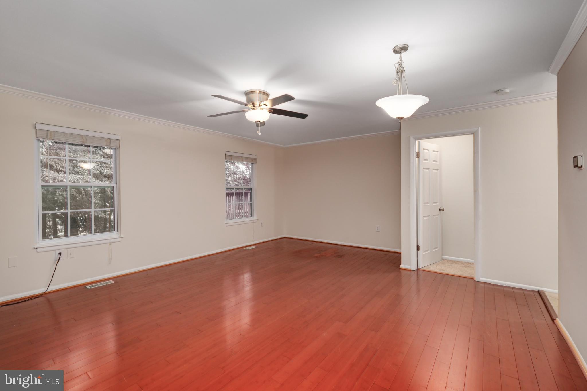 SHANNON STATION - Residential