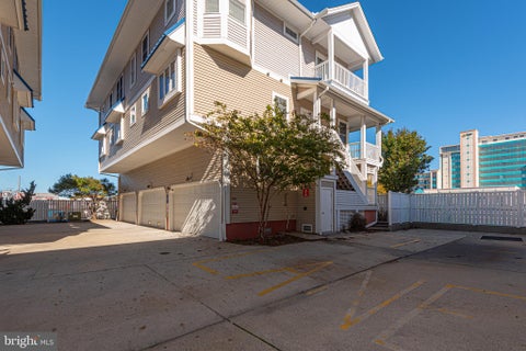 Townhouse For Sale - 1604 Philadelphia Avenue #108<br/> Worcester County, OCEAN CITY, MD 21842