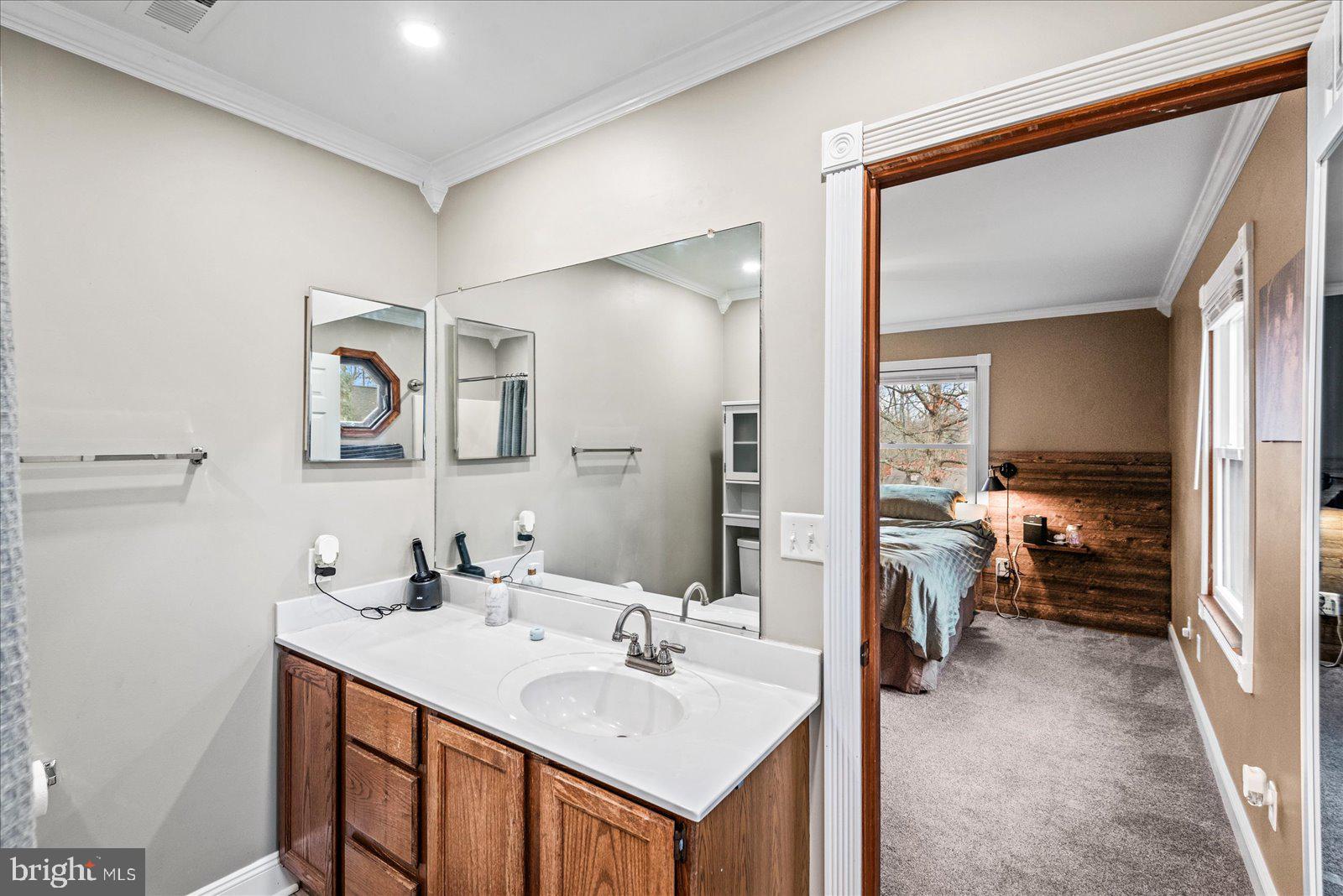 LAKE OF THE WOODS - Residential