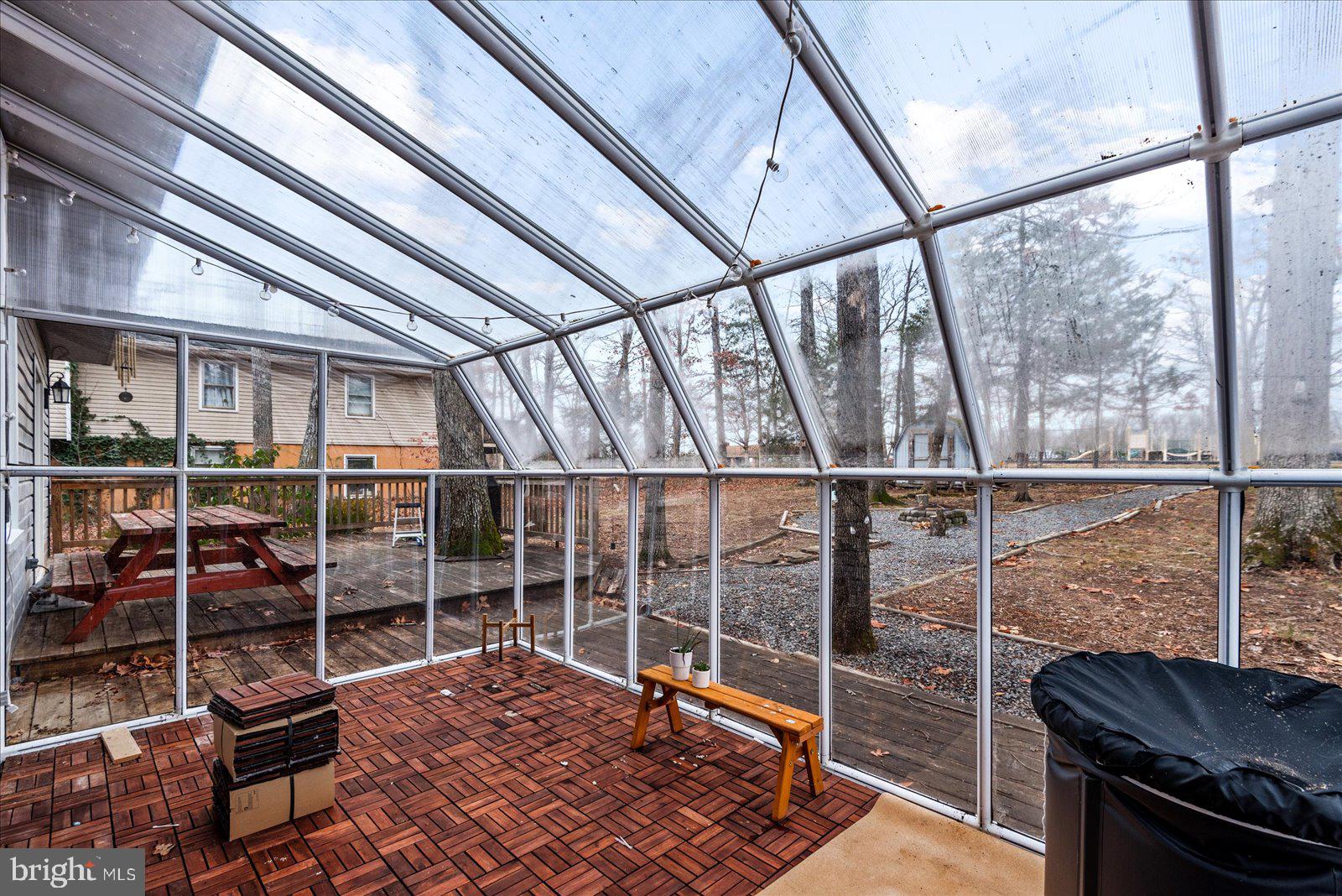 LAKE OF THE WOODS - Residential