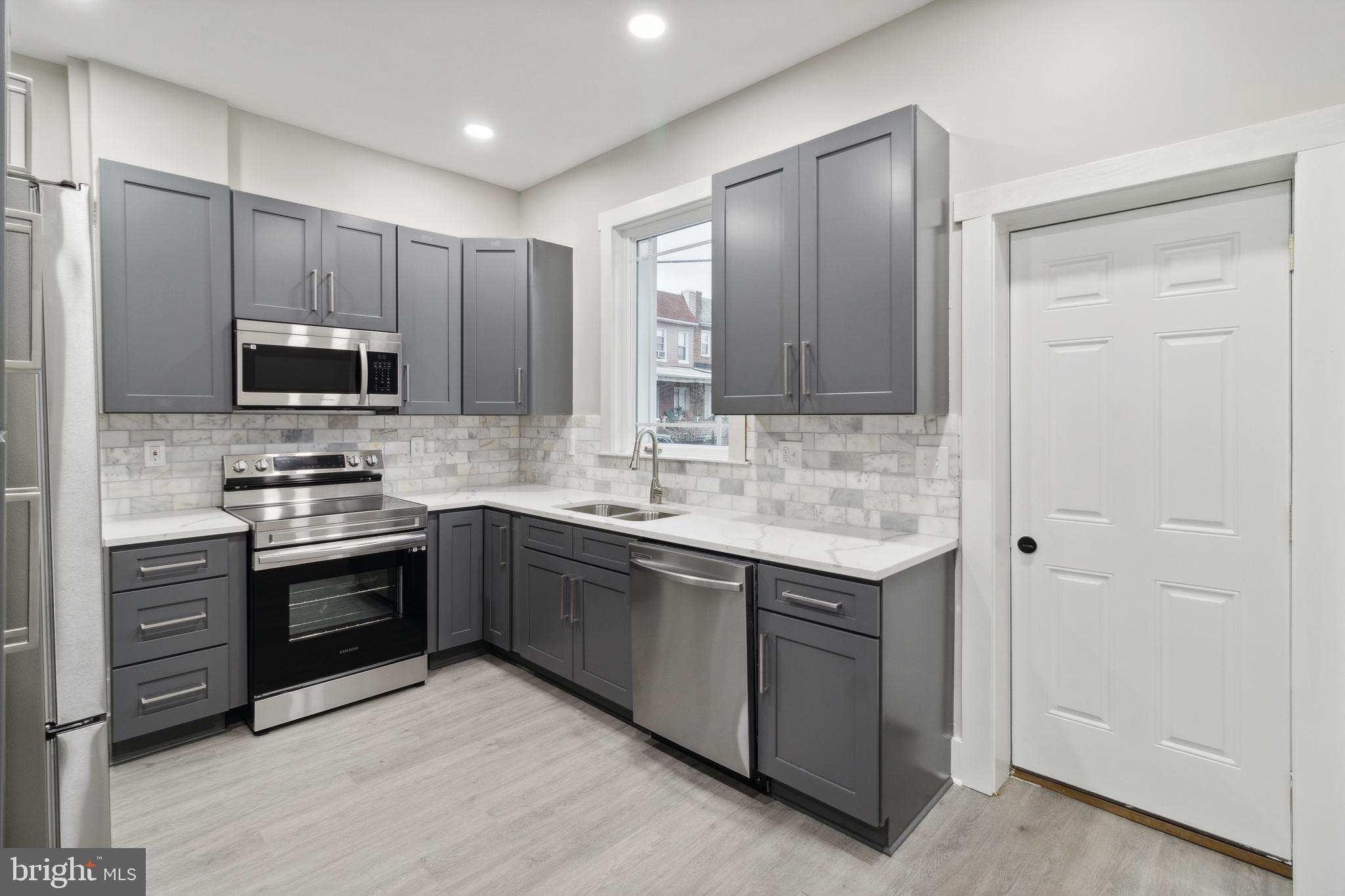 PARK HEIGHTS - Residential