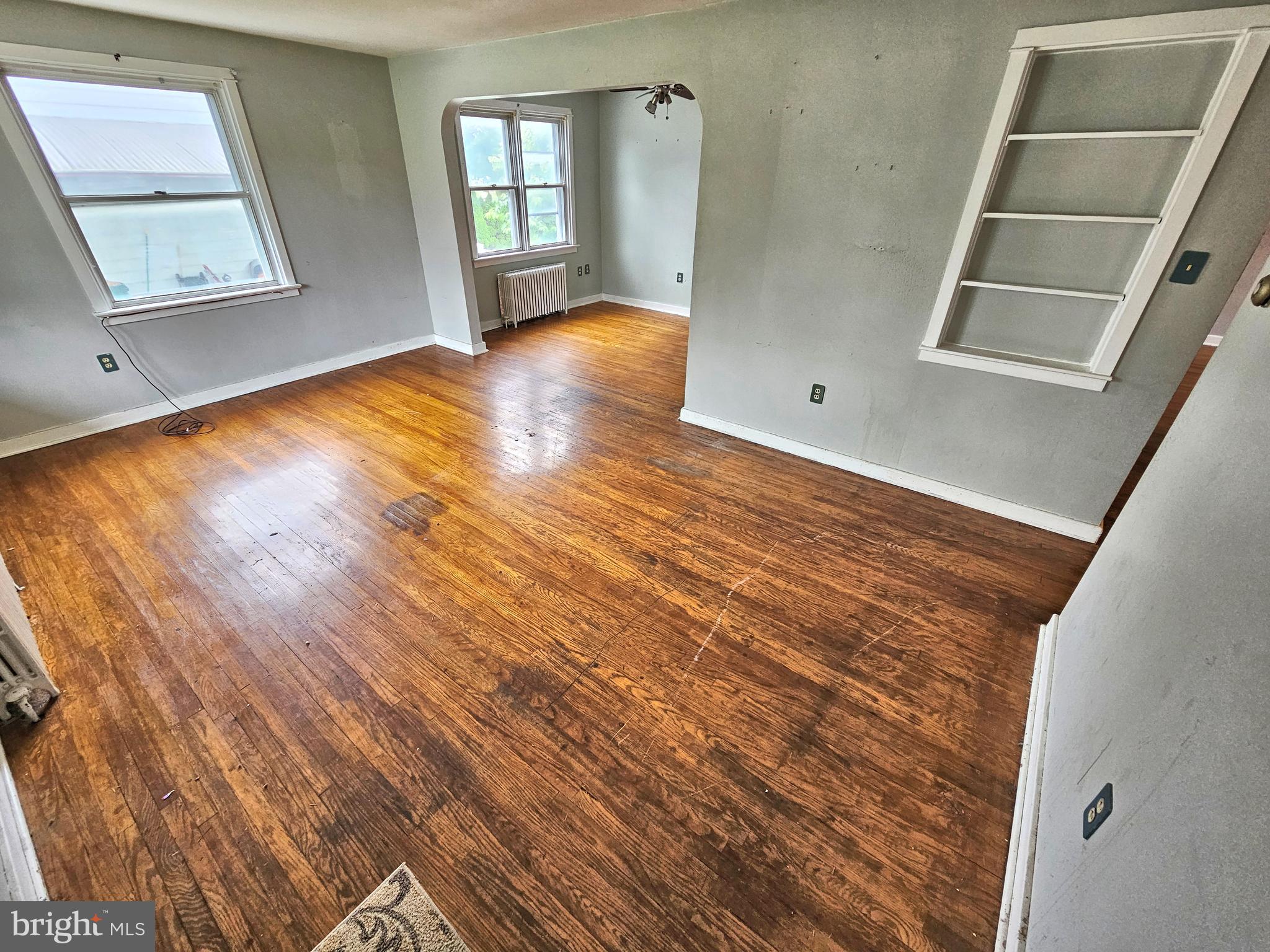 1935 HEMLOCK ROAD