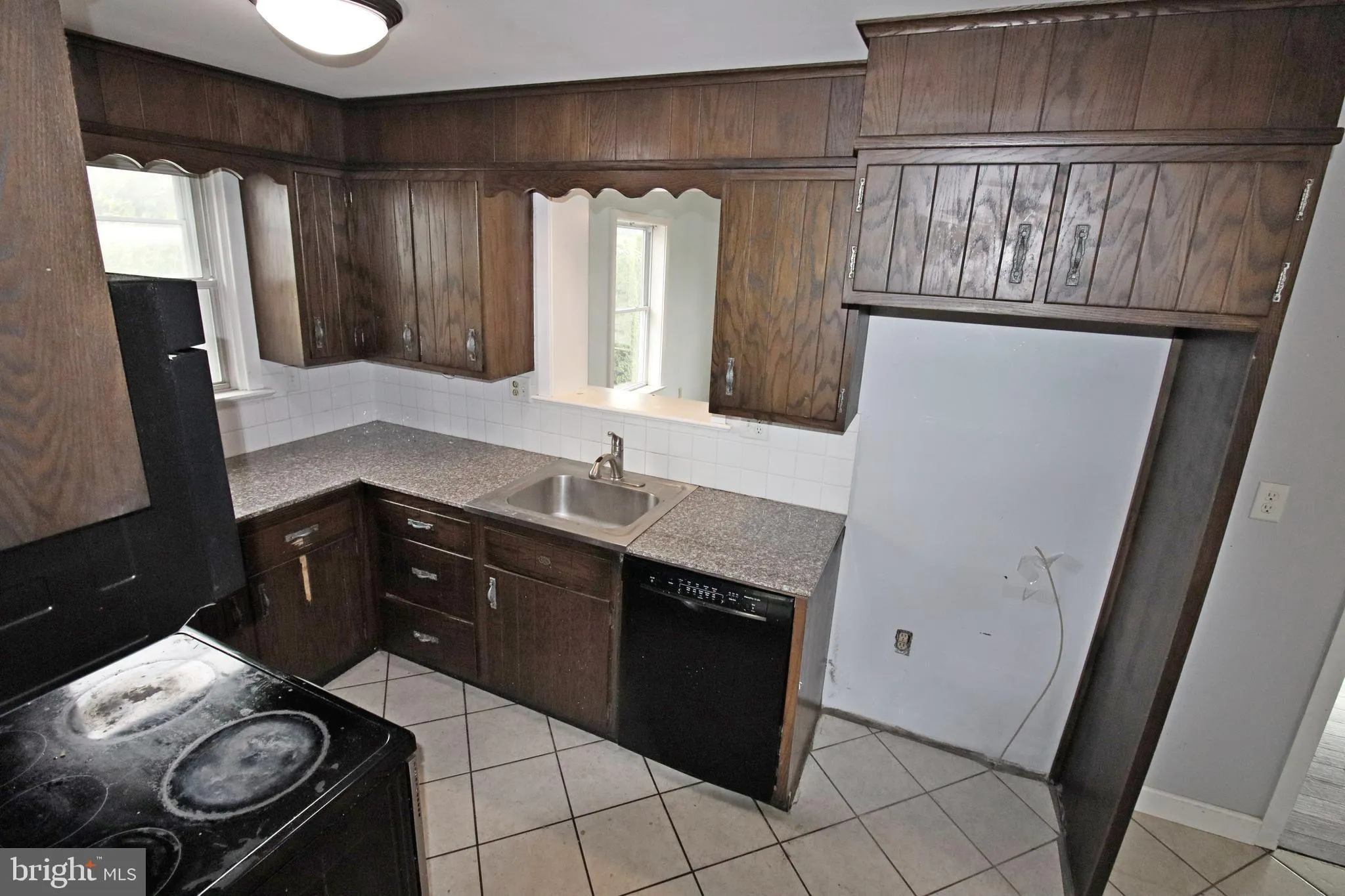 Lancaster, Pennsylvania 17603, United States, 2 Bedrooms Bedrooms, ,2 BathroomsBathrooms,Residential,Pending,148748