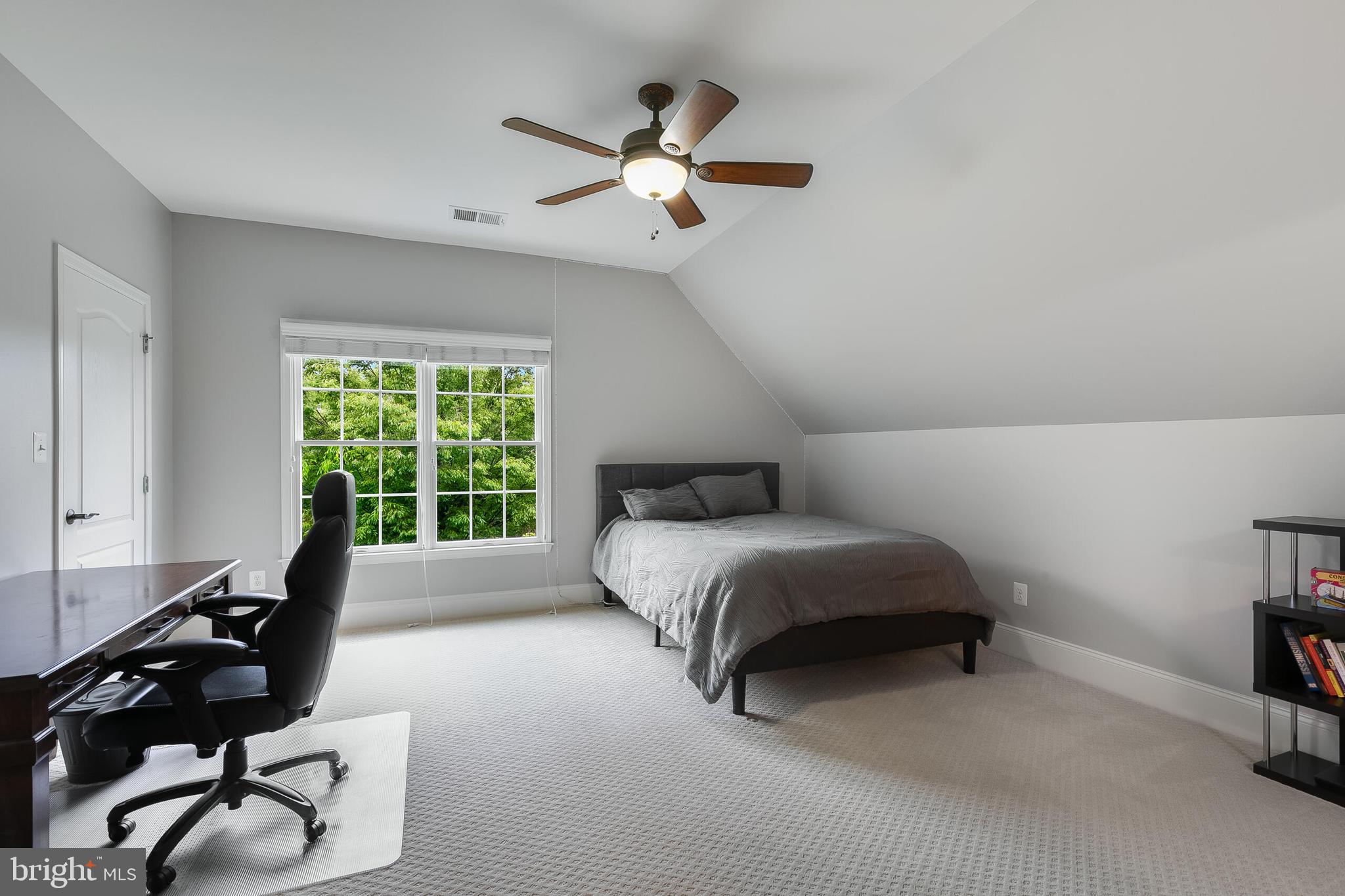 BELMONT COUNTRY CLUB - Residential