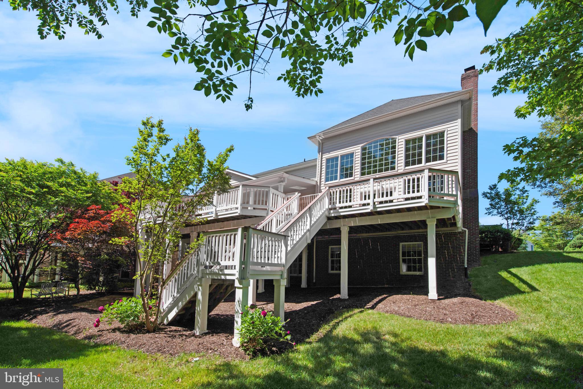 BELMONT COUNTRY CLUB - Residential