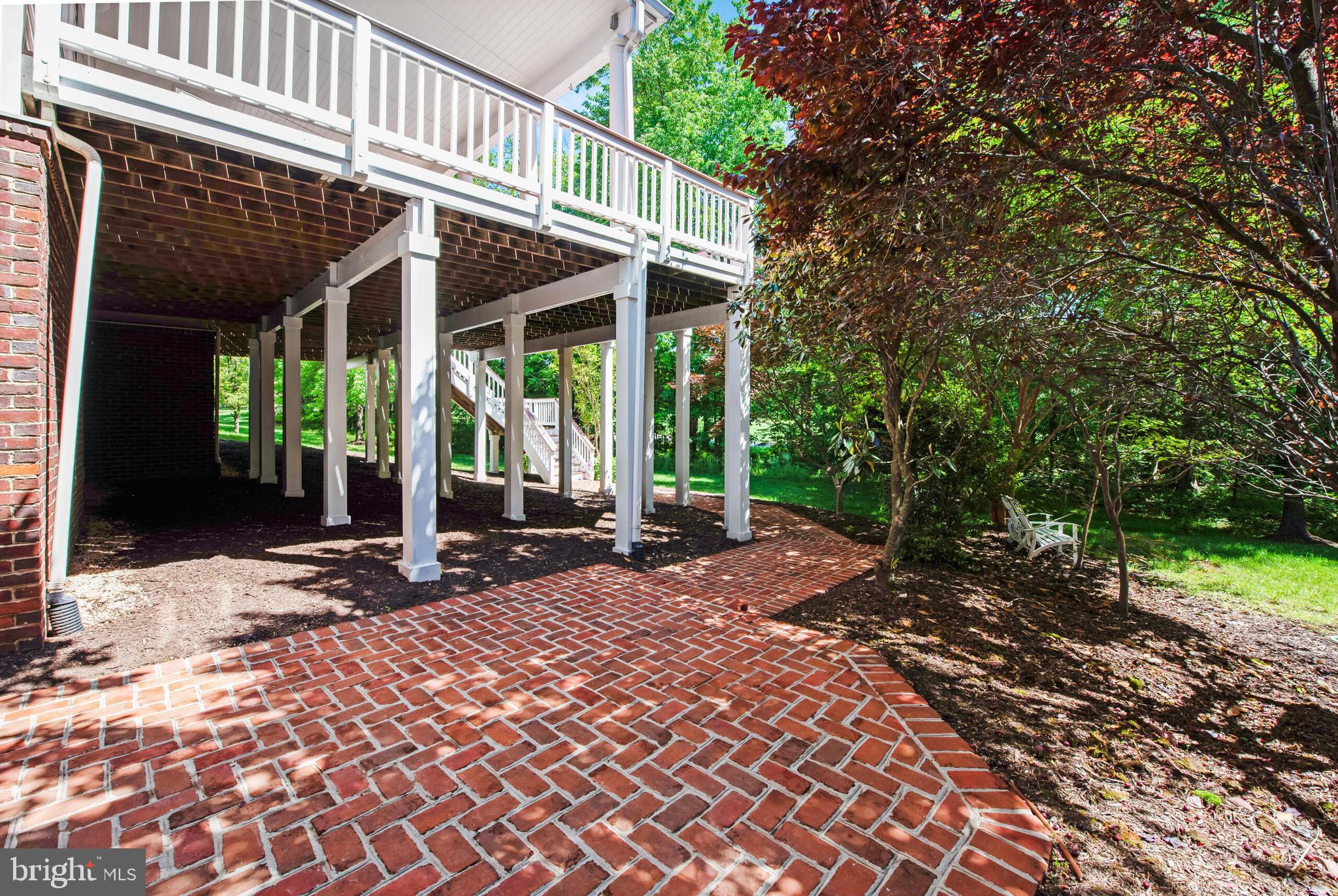 BELMONT COUNTRY CLUB - Residential