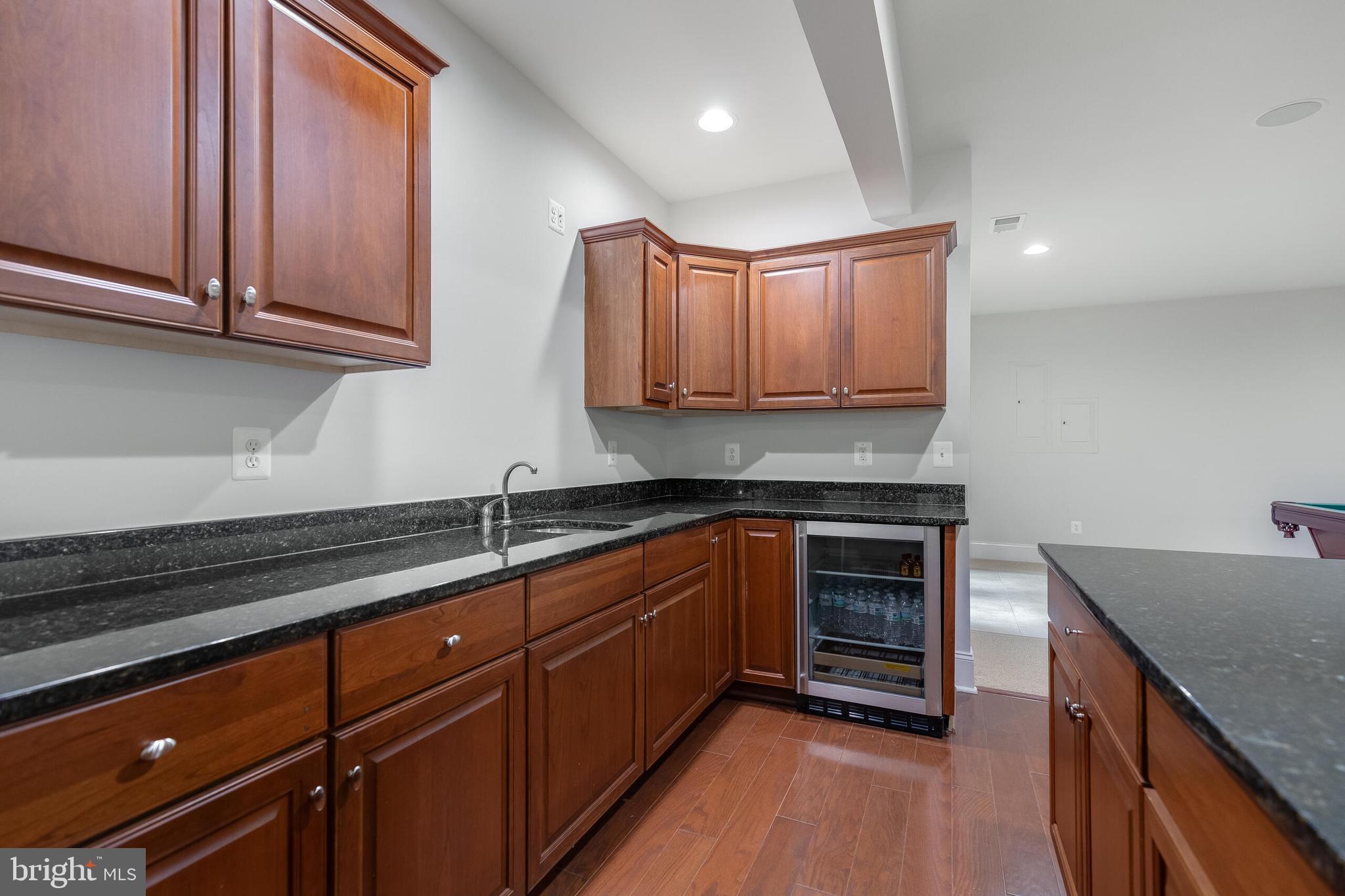 BELMONT COUNTRY CLUB - Residential