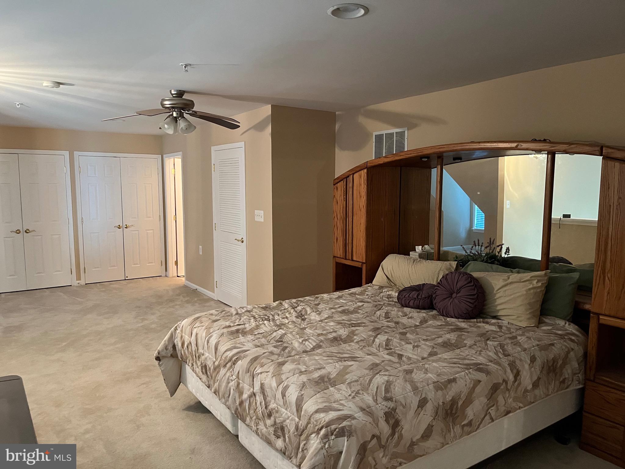 CAMERON GROVE - Residential Lease