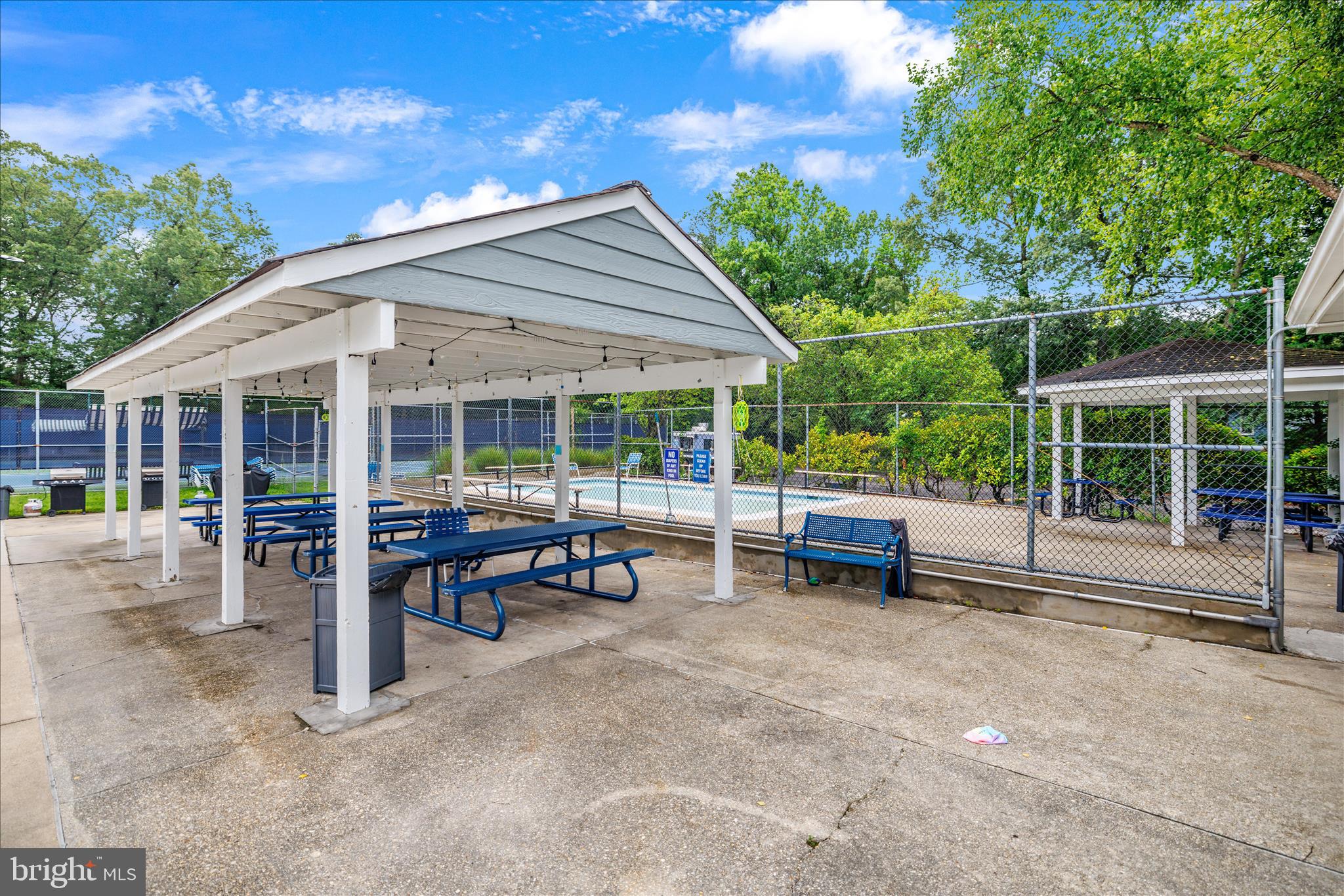 SHIPLEYS CHOICE - Residential