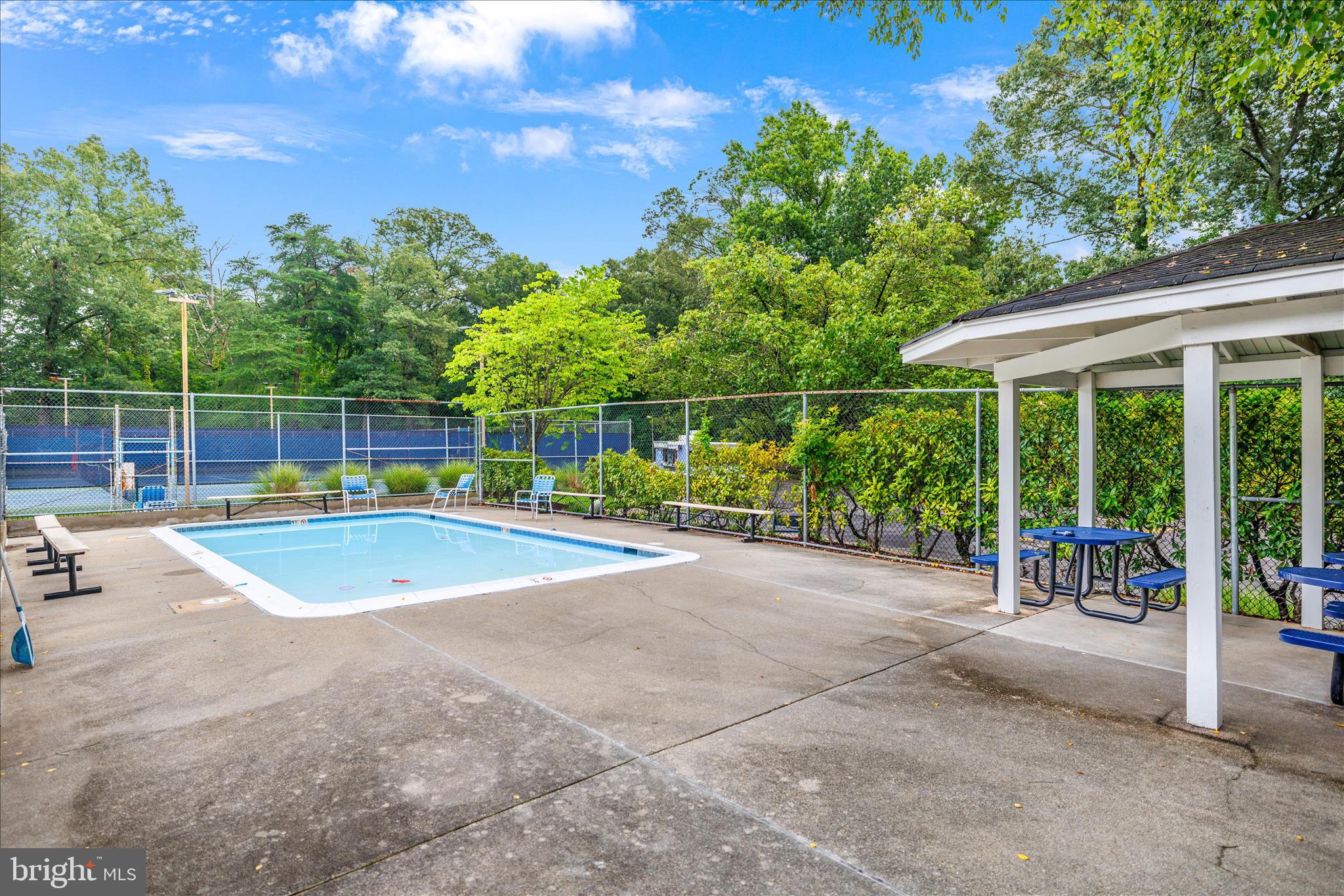 SHIPLEYS CHOICE - Residential