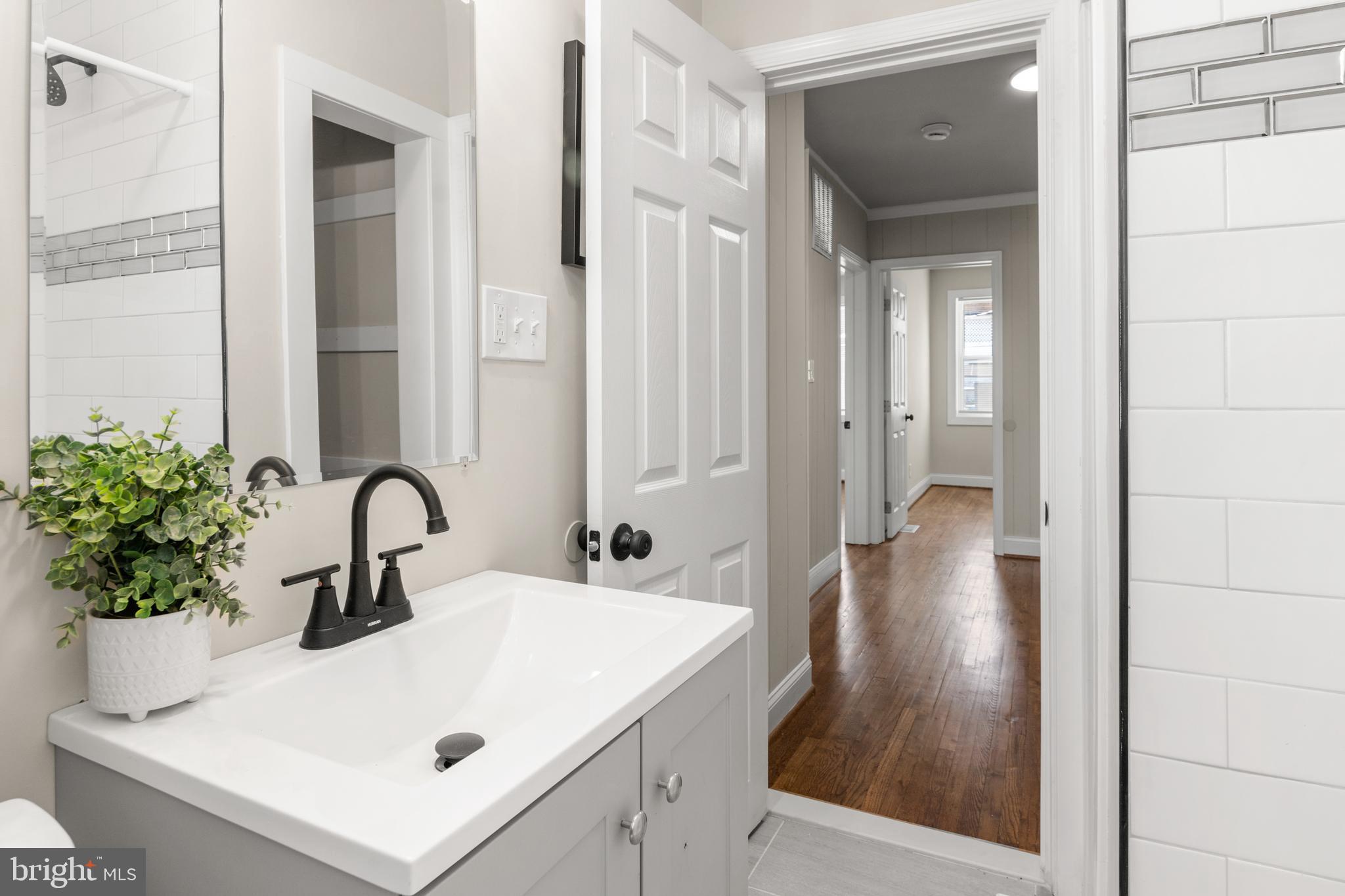 HAMILTON - Residential