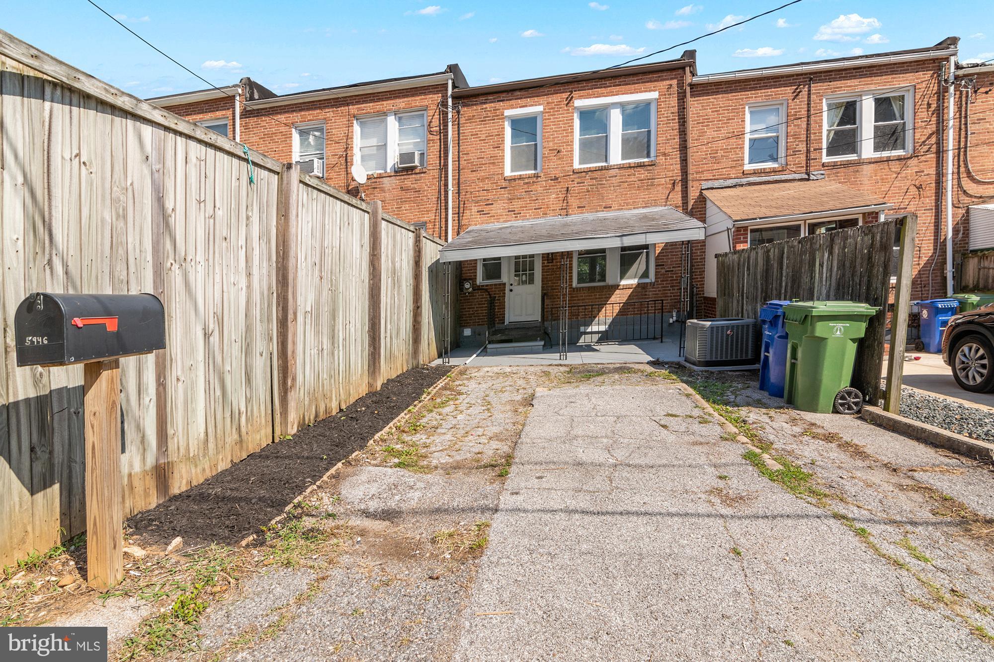 HAMILTON - Residential