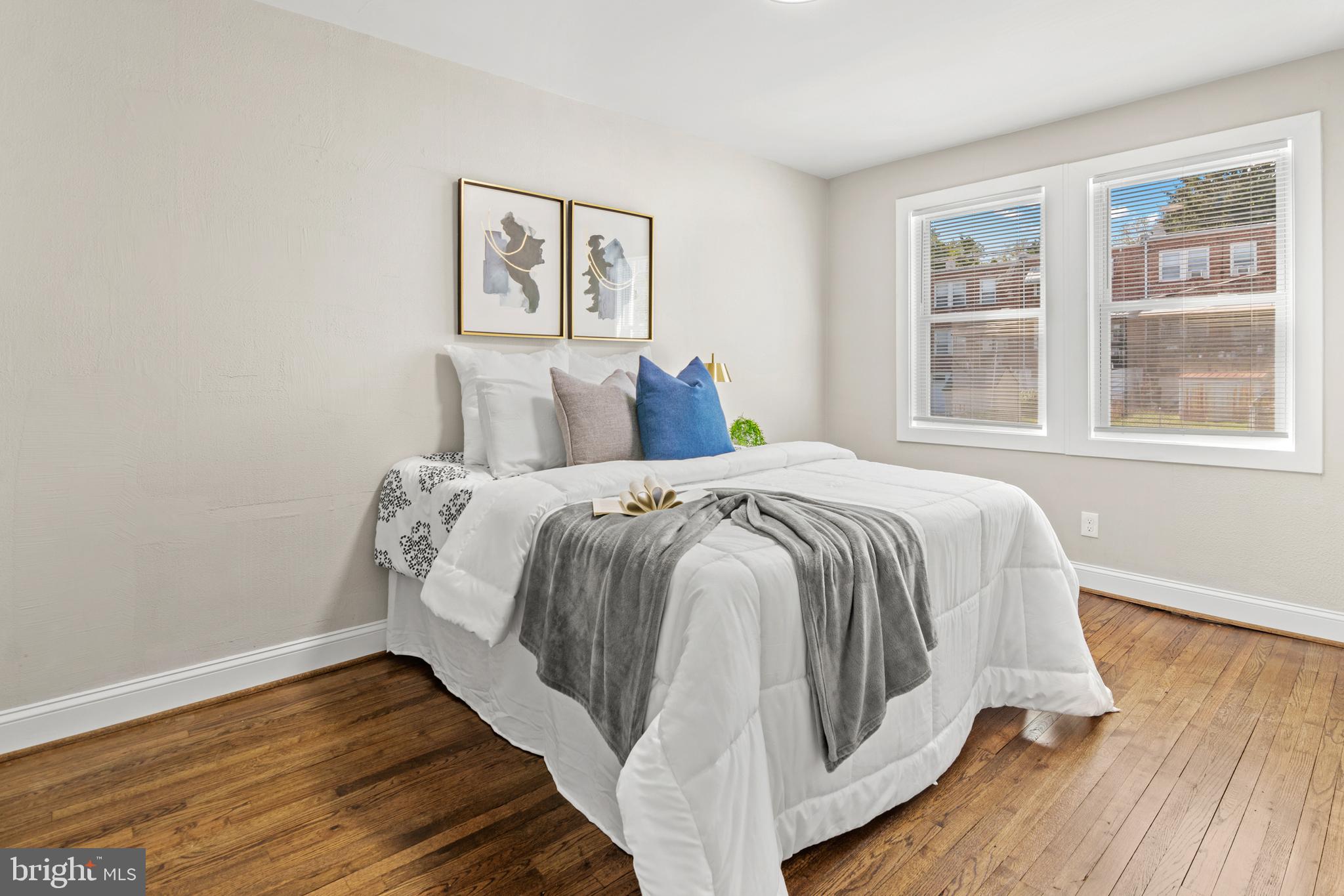 HAMILTON - Residential