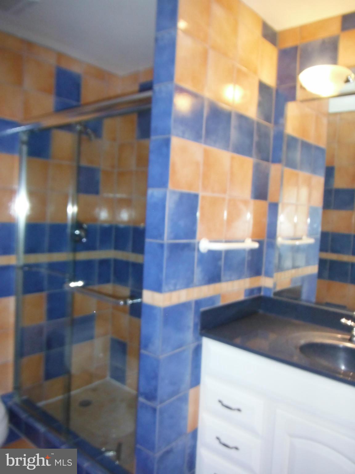 RED COAT WOODS - Residential Lease