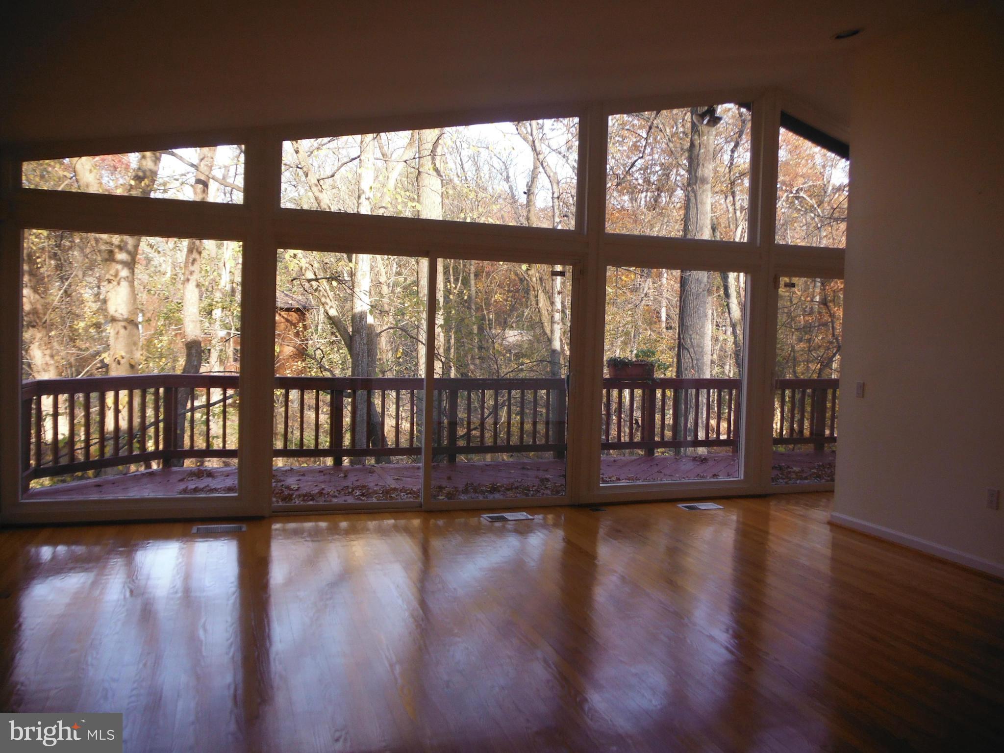 RED COAT WOODS - Residential Lease