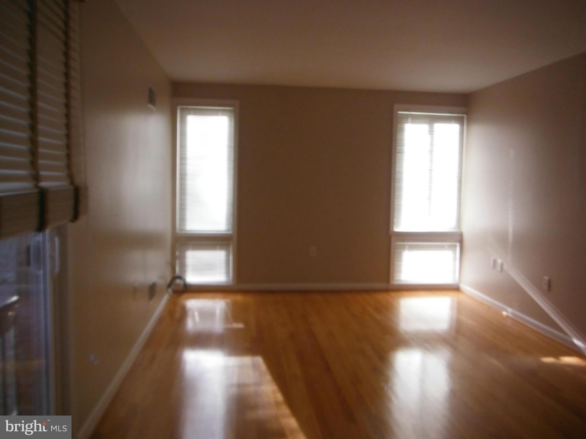 RED COAT WOODS - Residential Lease