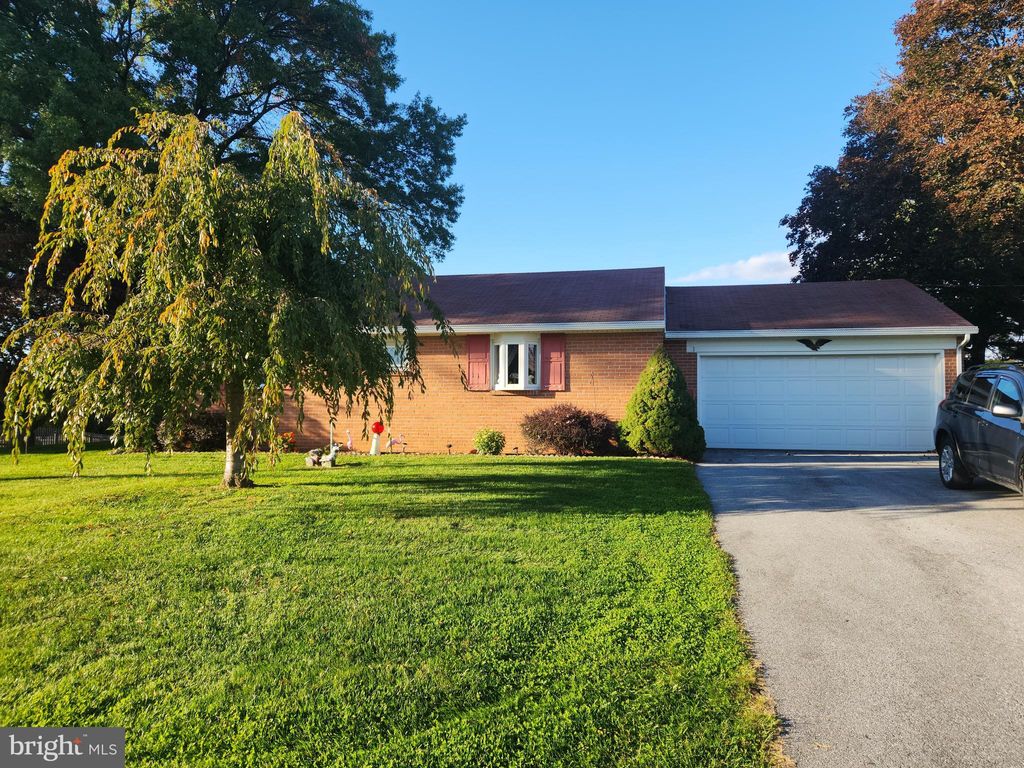 Photo of 1523 Hollywood Avenue, Lititz, PA 17543 (MLS # PALA2043062)