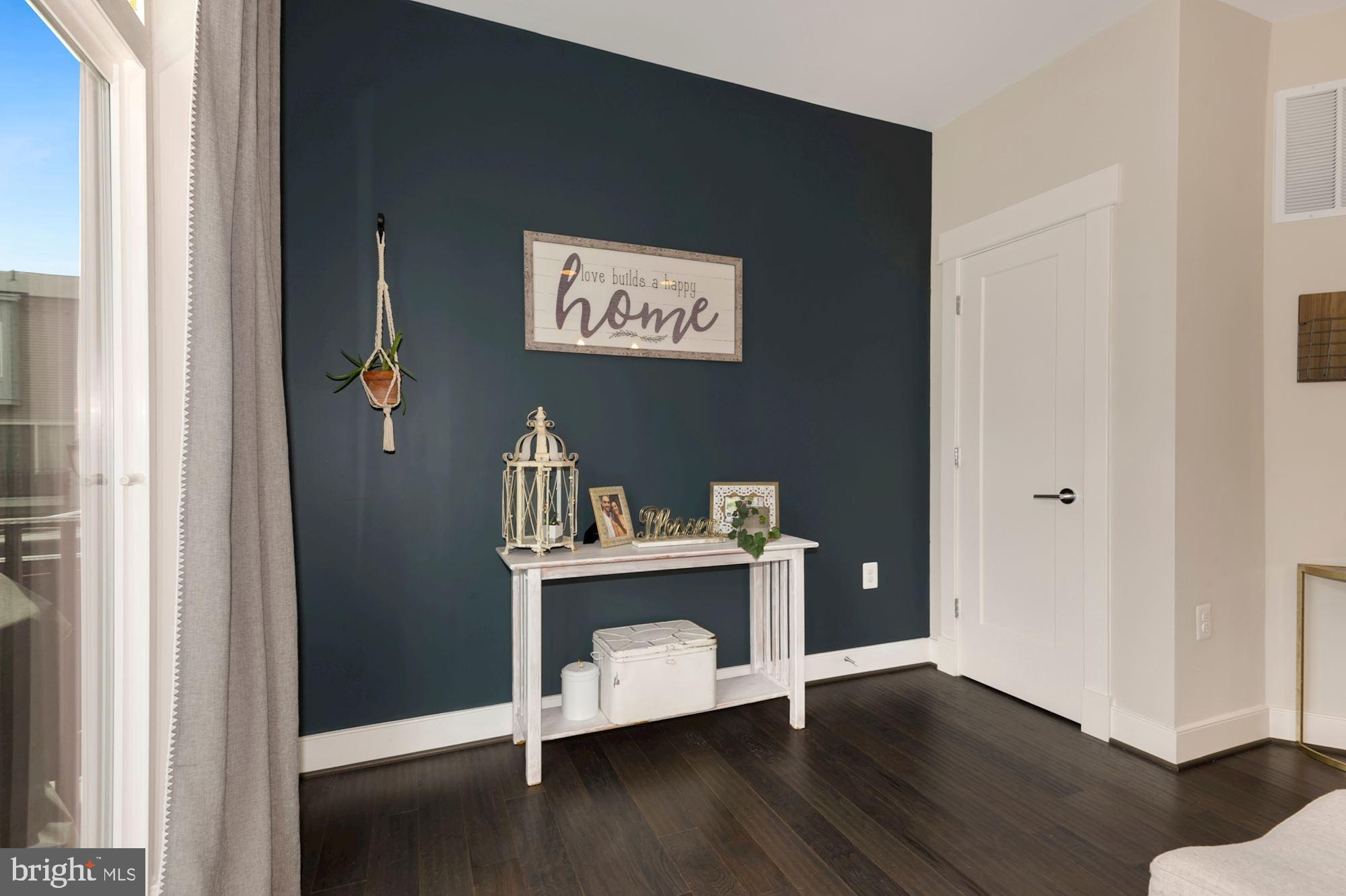 BRAMBLETON TOWN CENTER SOUTH - Residential