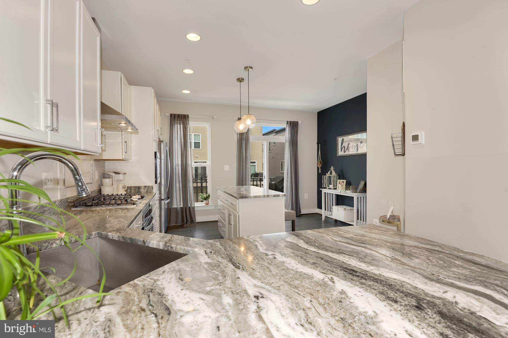 BRAMBLETON TOWN CENTER SOUTH - Residential