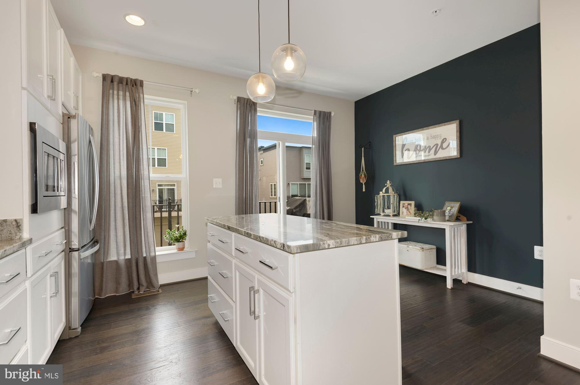 BRAMBLETON TOWN CENTER SOUTH - Residential