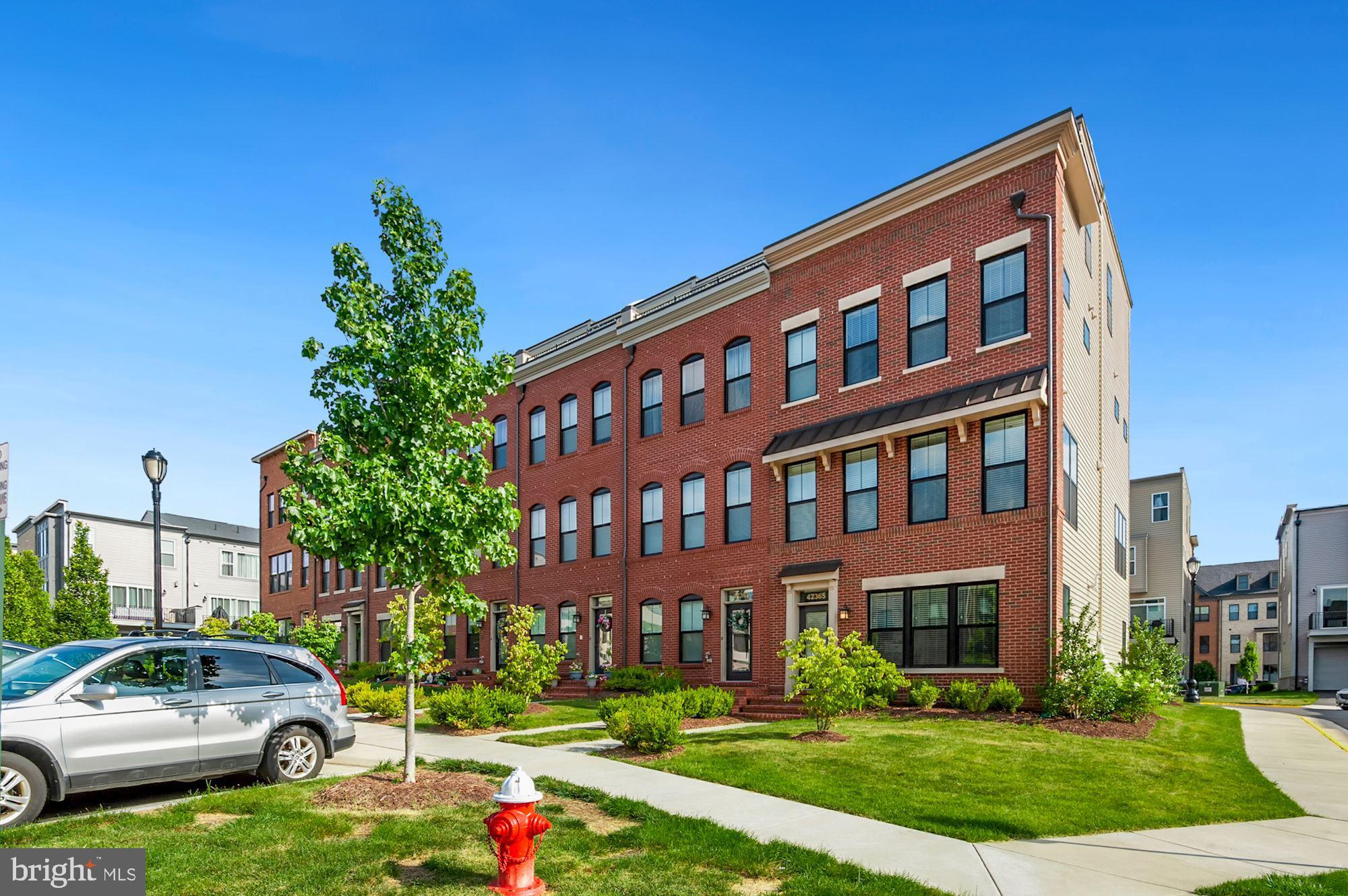 BRAMBLETON TOWN CENTER SOUTH - Residential