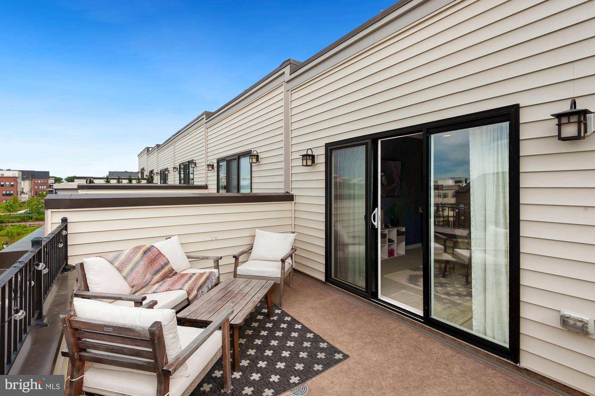 BRAMBLETON TOWN CENTER SOUTH - Residential