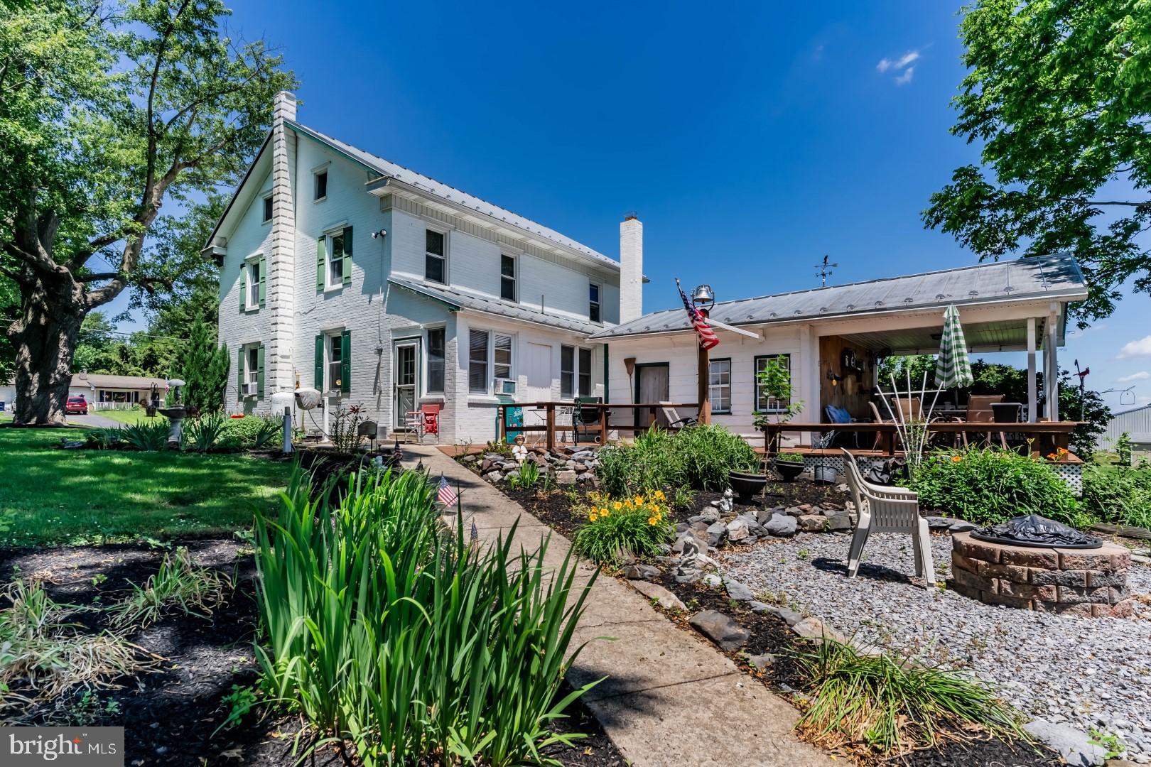 895 EPPLEY ROAD