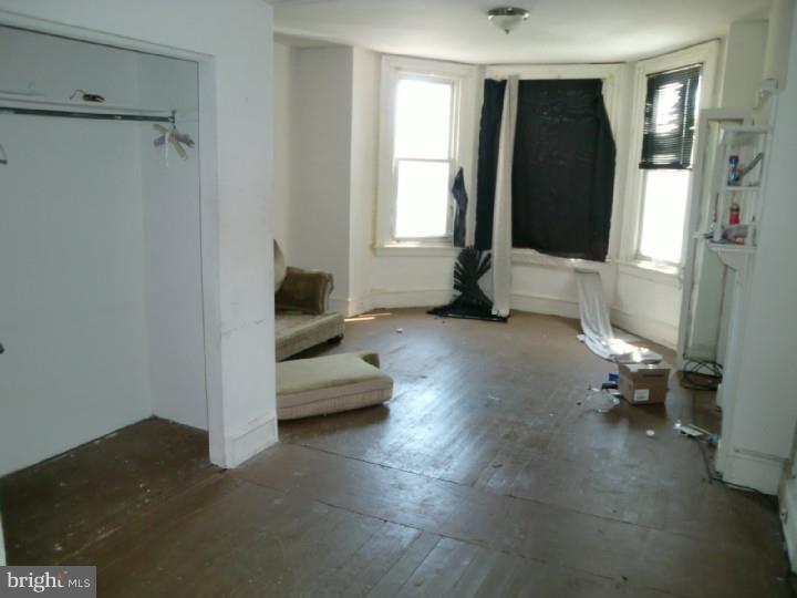 GERMANTOWN - Residential