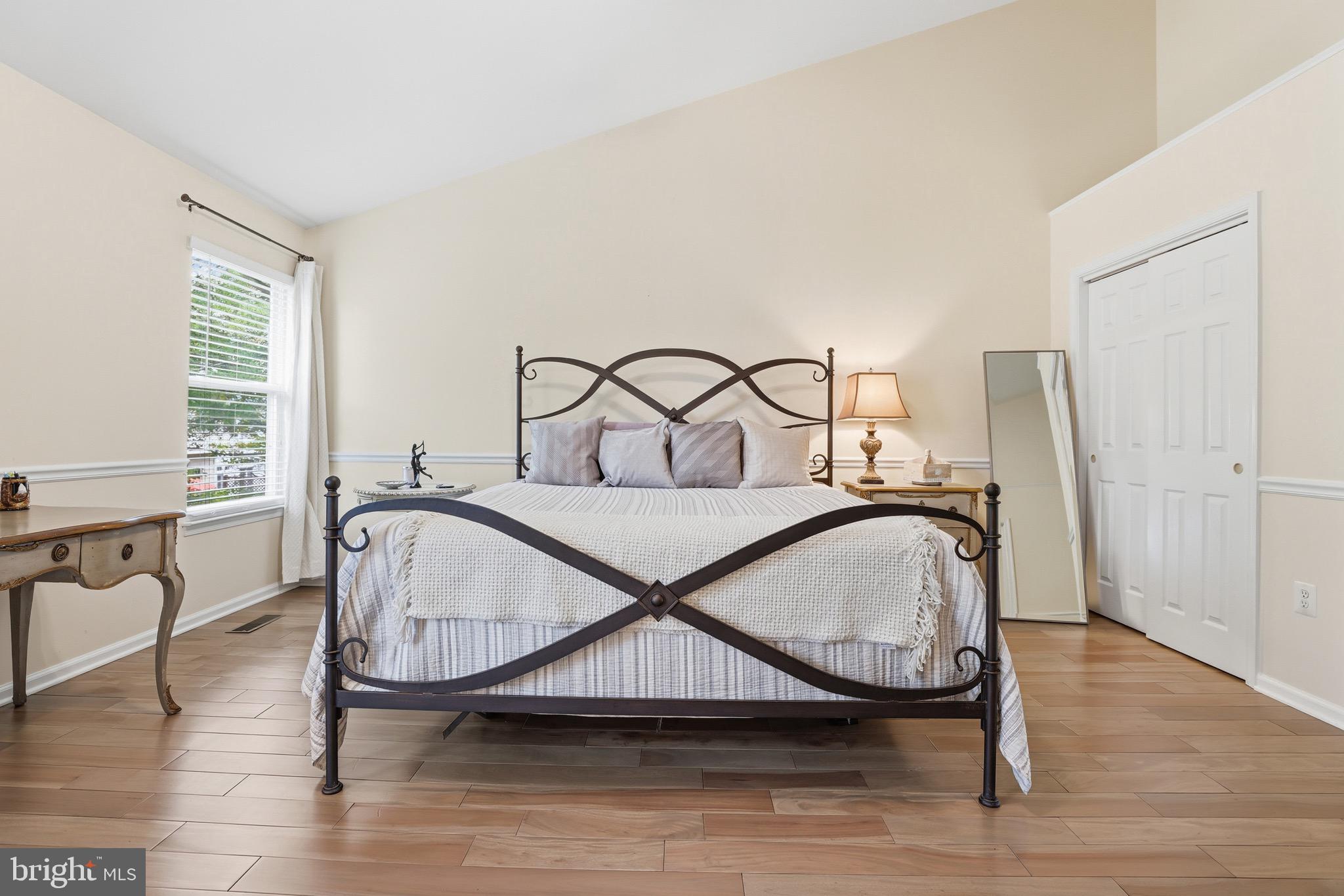 LOWES ISLAND/CASCADES - Residential Lease