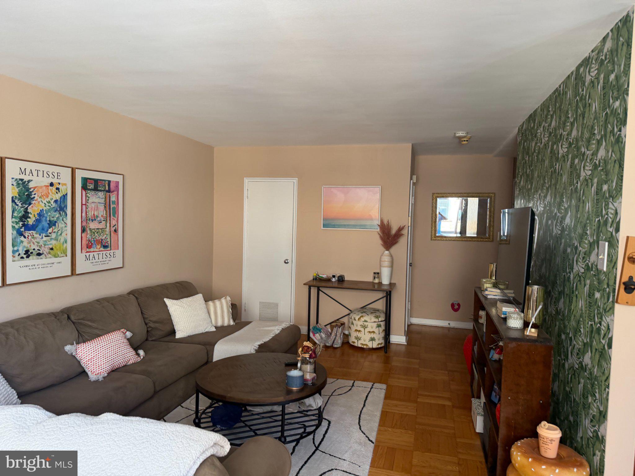 2601 PENNSYLVANIA AVENUE 325