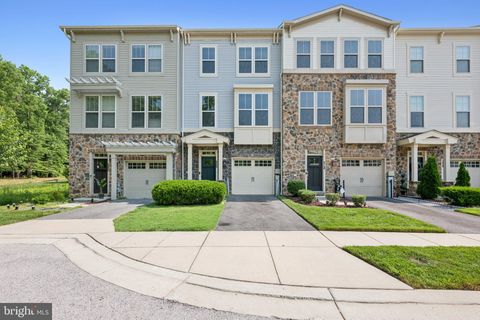 220 TANNER LANE GLEN BURNIE MD 21060