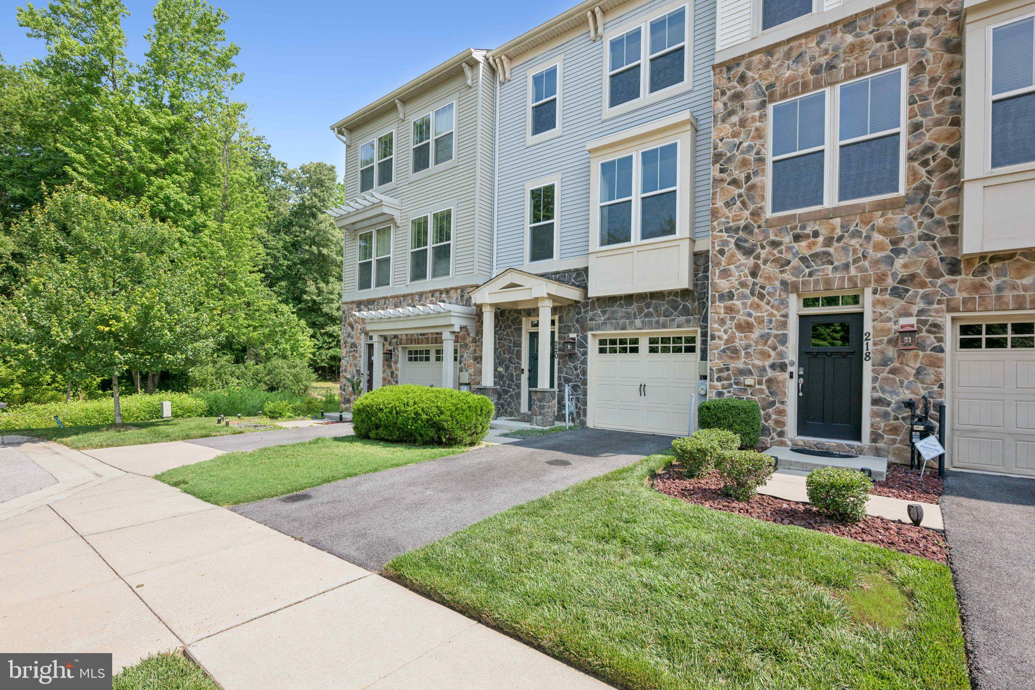 220 TANNER LANE