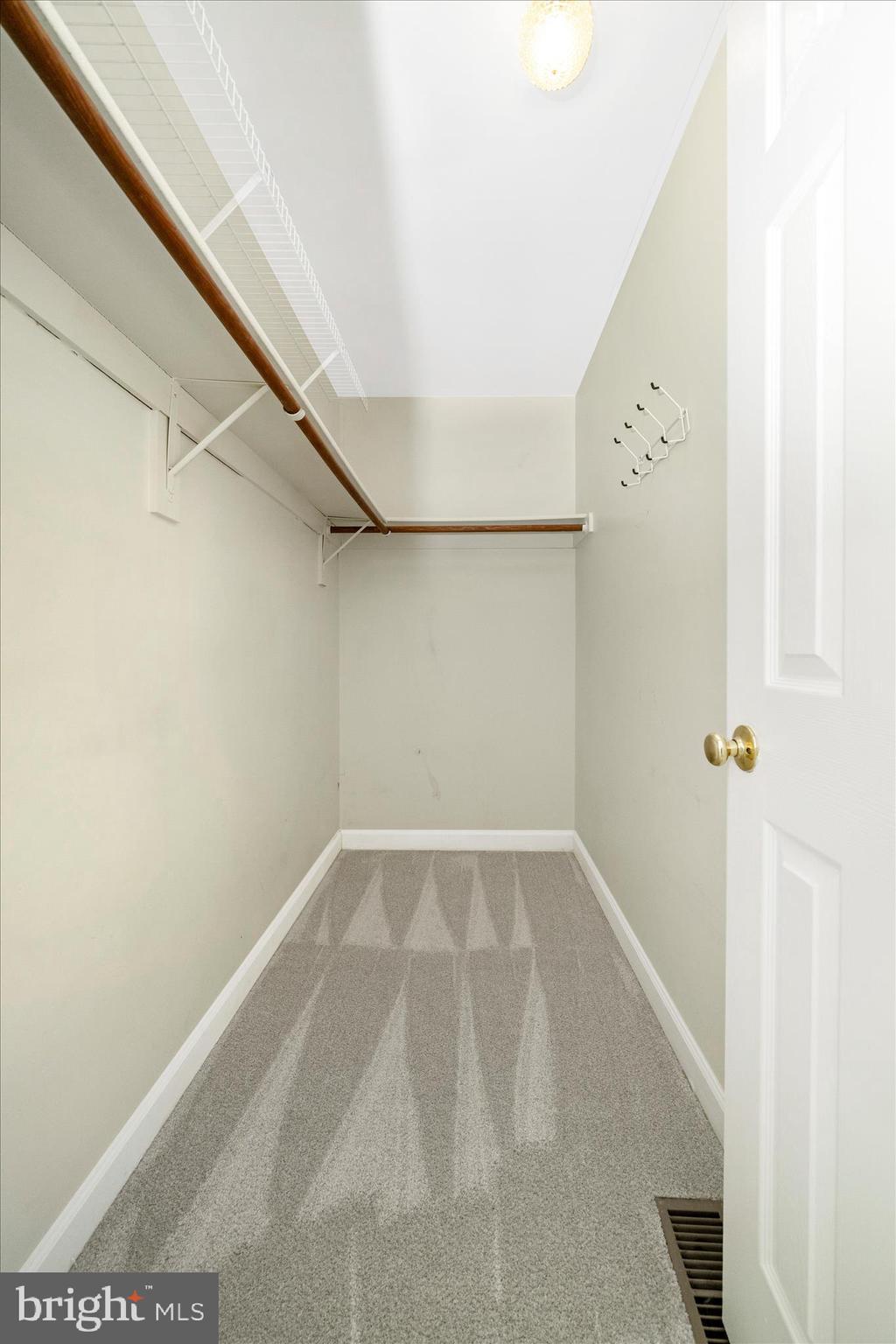 KINGSBROOK - Residential